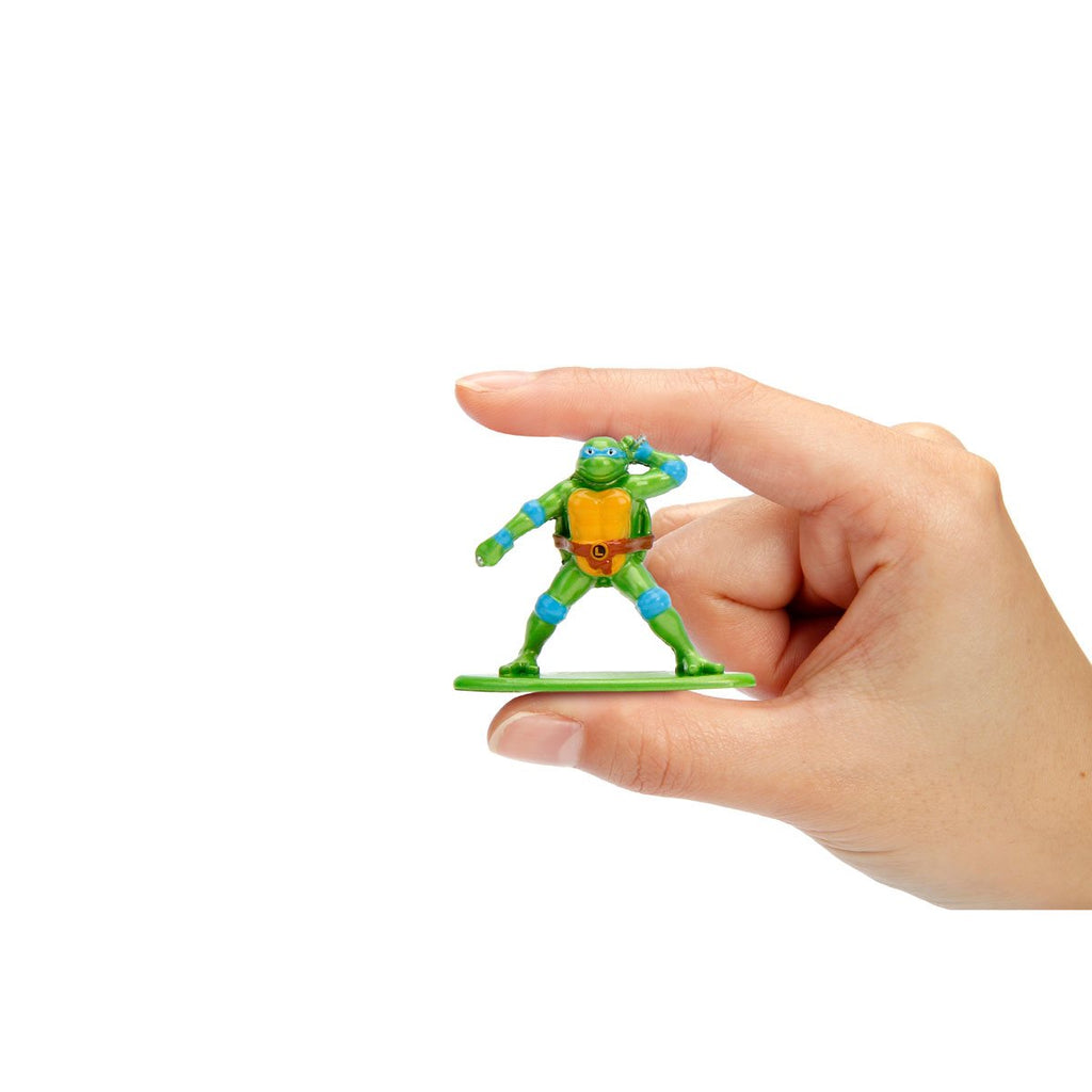 Teenage Mutant Ninja Turtles Nano MetalFigs Die-Cast Metal Mini-Figure 18-Pack