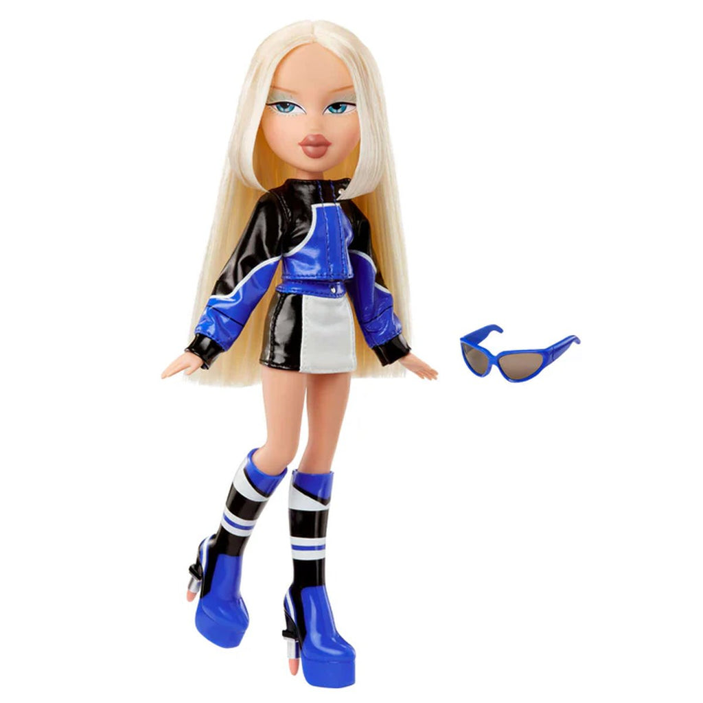 Bratz Scorchin' Cloe Doll
