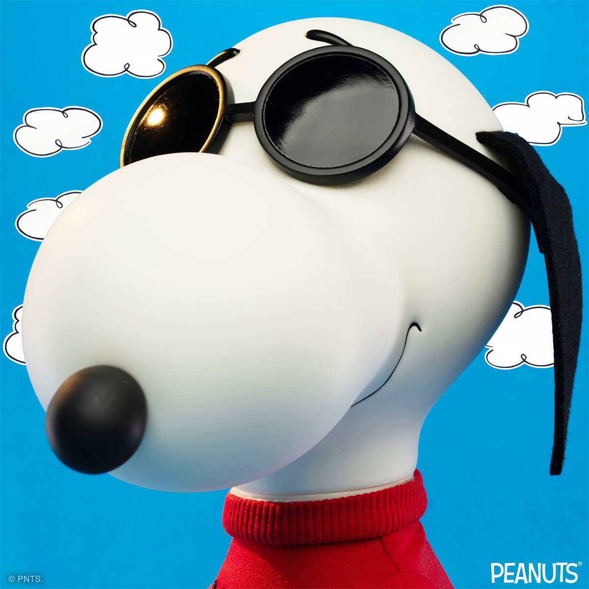 Peanuts Snoopy Joe Cool SuperSize 12-Inch Vinyl Figure
