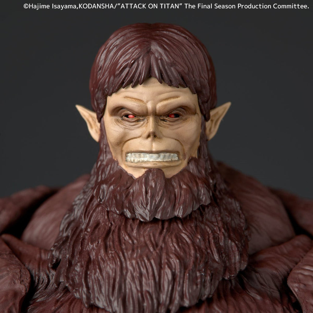 Attack on Titan Beast Titan Revoltech Amazing Yamaguchi Action Figure