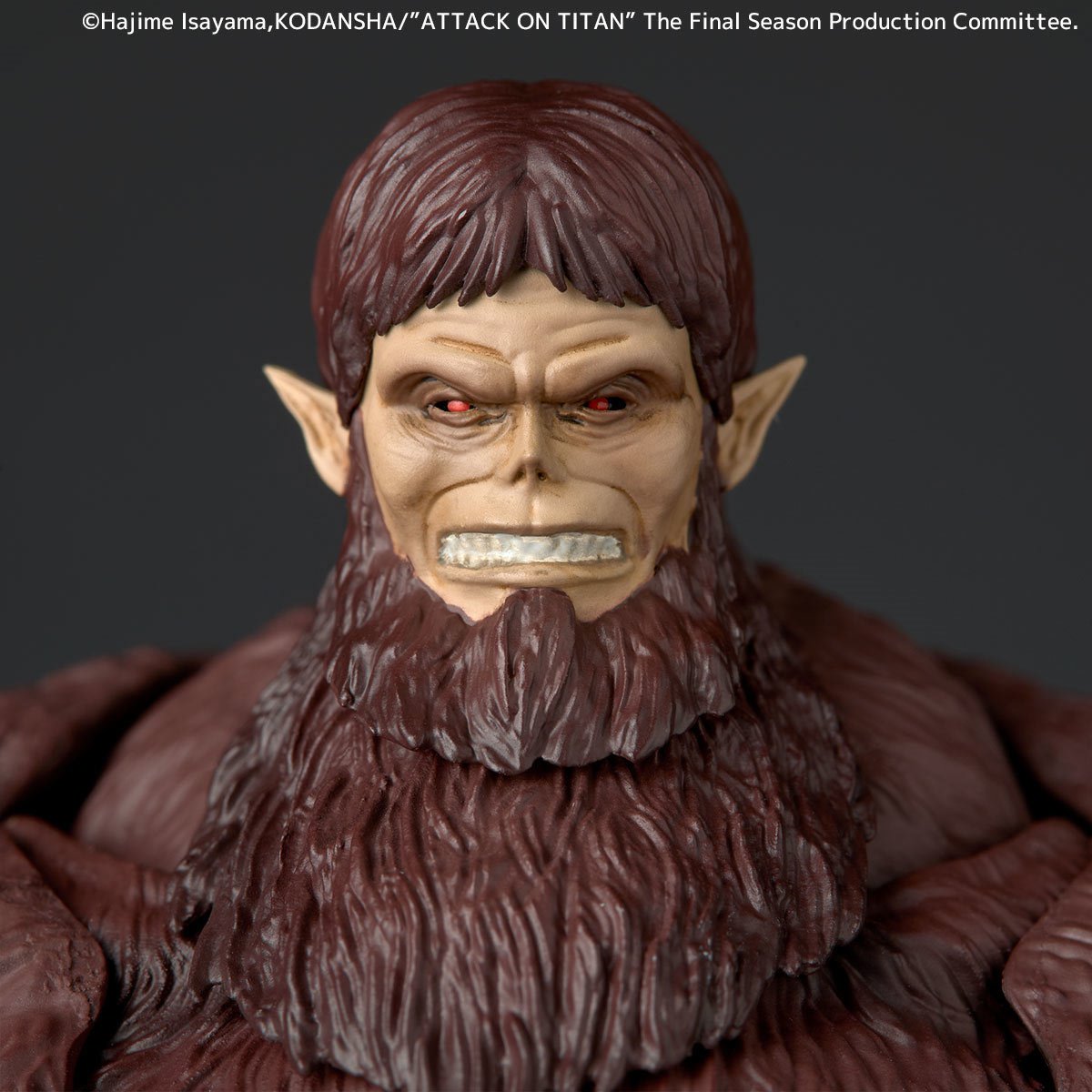 Attack on Titan Beast Titan Revoltech Amazing Yamaguchi Action Figure