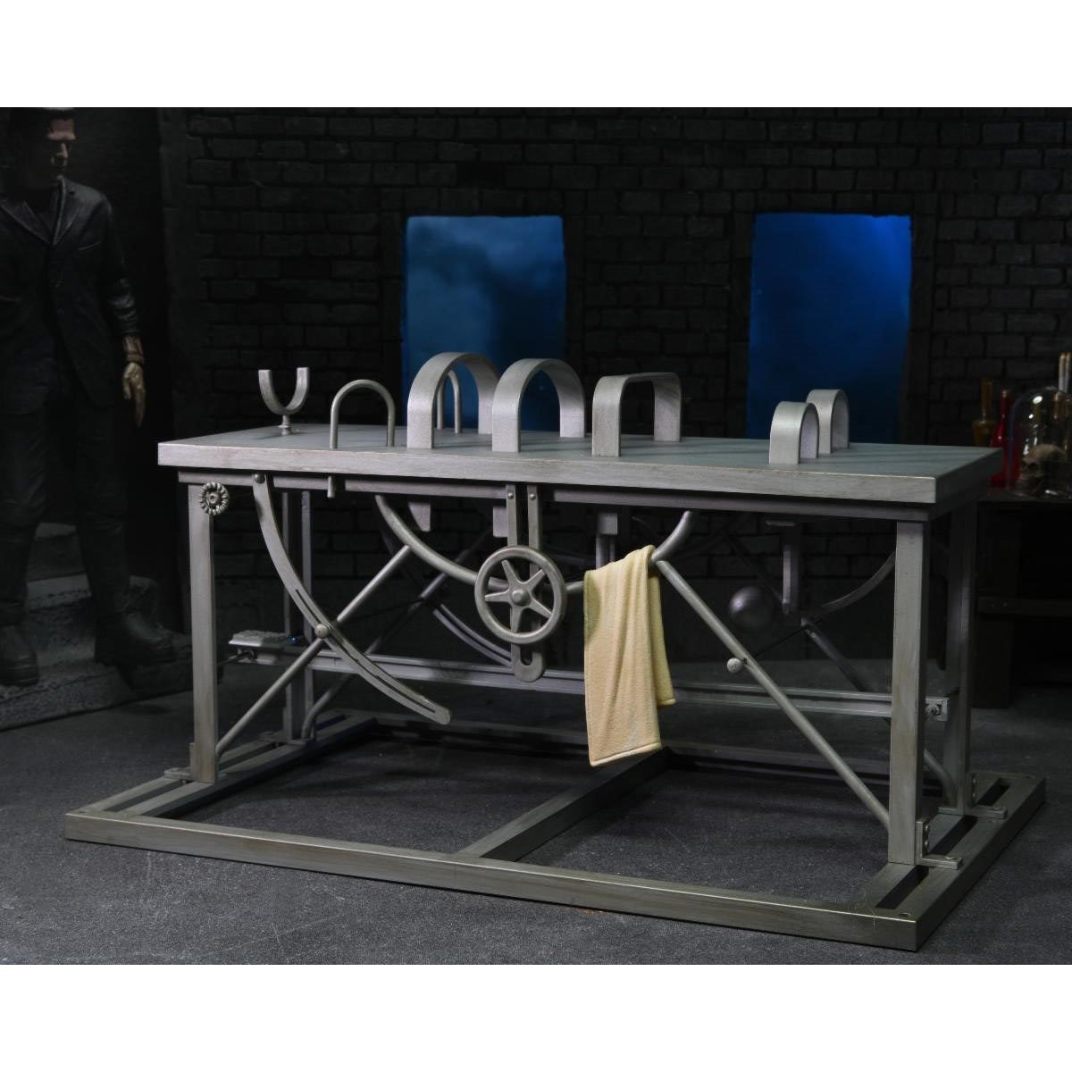 Universal Monsters Frankenstein Accessory Pack