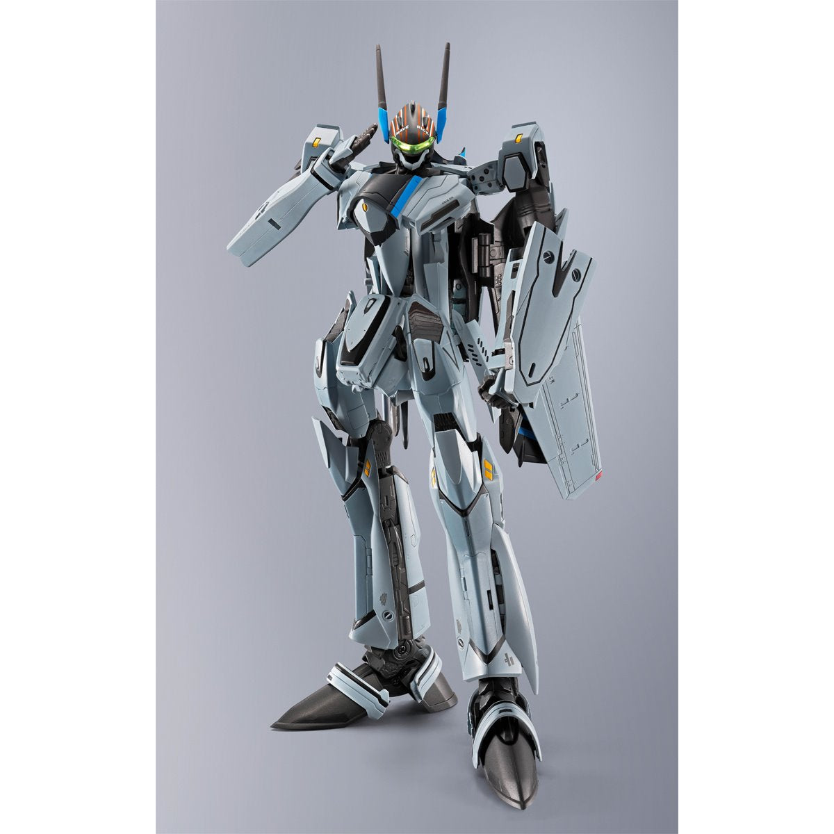 Macross Top Gun: Maverick VF-25 Messiah Valkyrie DX Chogokin Action Figure