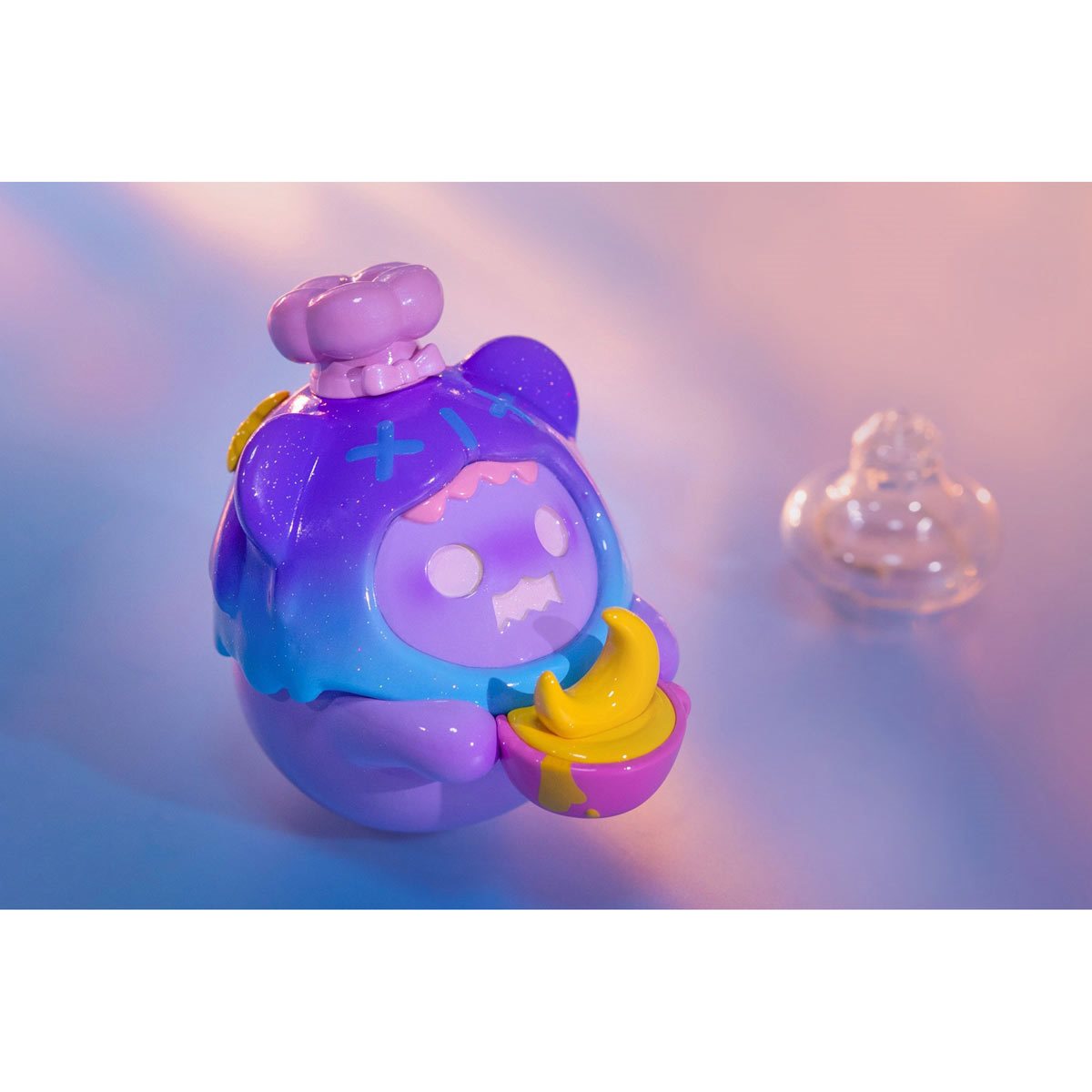 Sweet Dream Hotel Random Blind Box Vinyl Figure