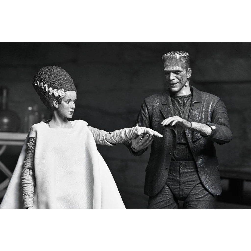 Universal Monsters Ultimate Bride of Frankenstein Frankenstein's Monster B&W Version 7-Inch Scale Action Figure