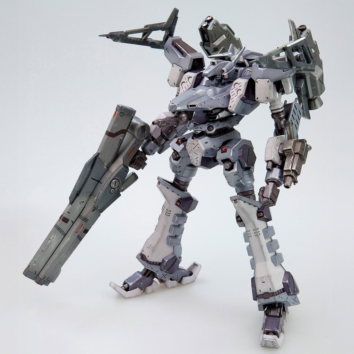 Armored Core 3: Silent Line Crest CR-C98E2 Assault Type Variable Infinity 1:72 Scale Model Kit