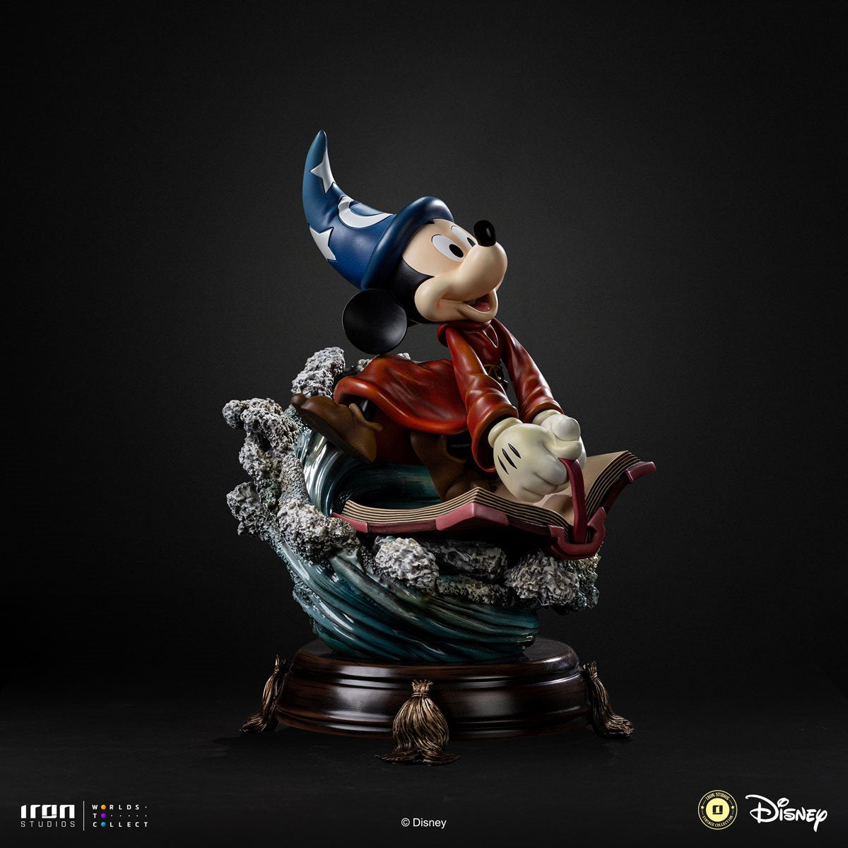 Fantasia Sorcerer Mickey 1:10 Deluxe Art Scale Limited Edition Statue