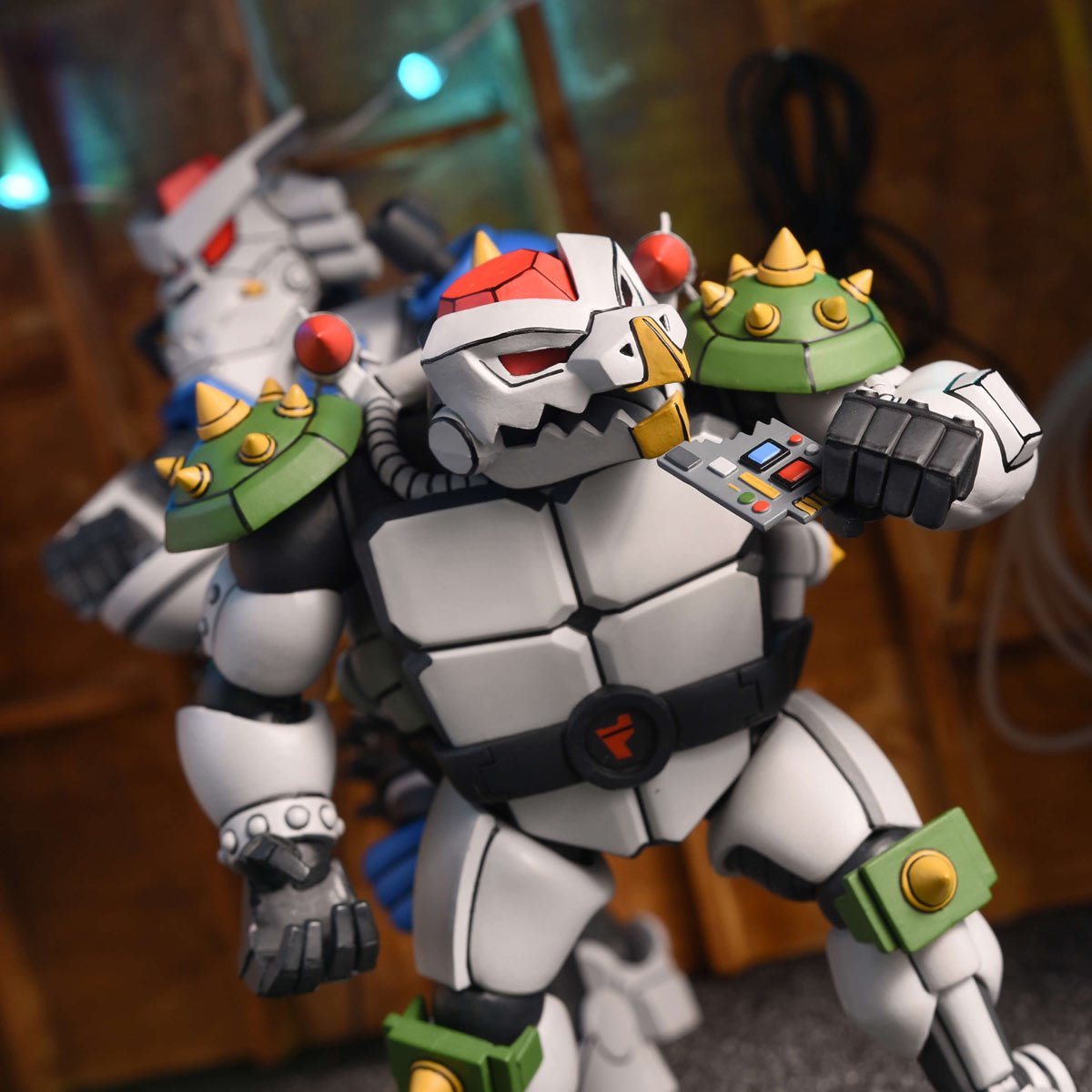 Teenage Mutant Ninja Turtles (1987 Cartoon) Robo Tokka and Rahzar 7-Inch Scale Action Figure 2-Pack