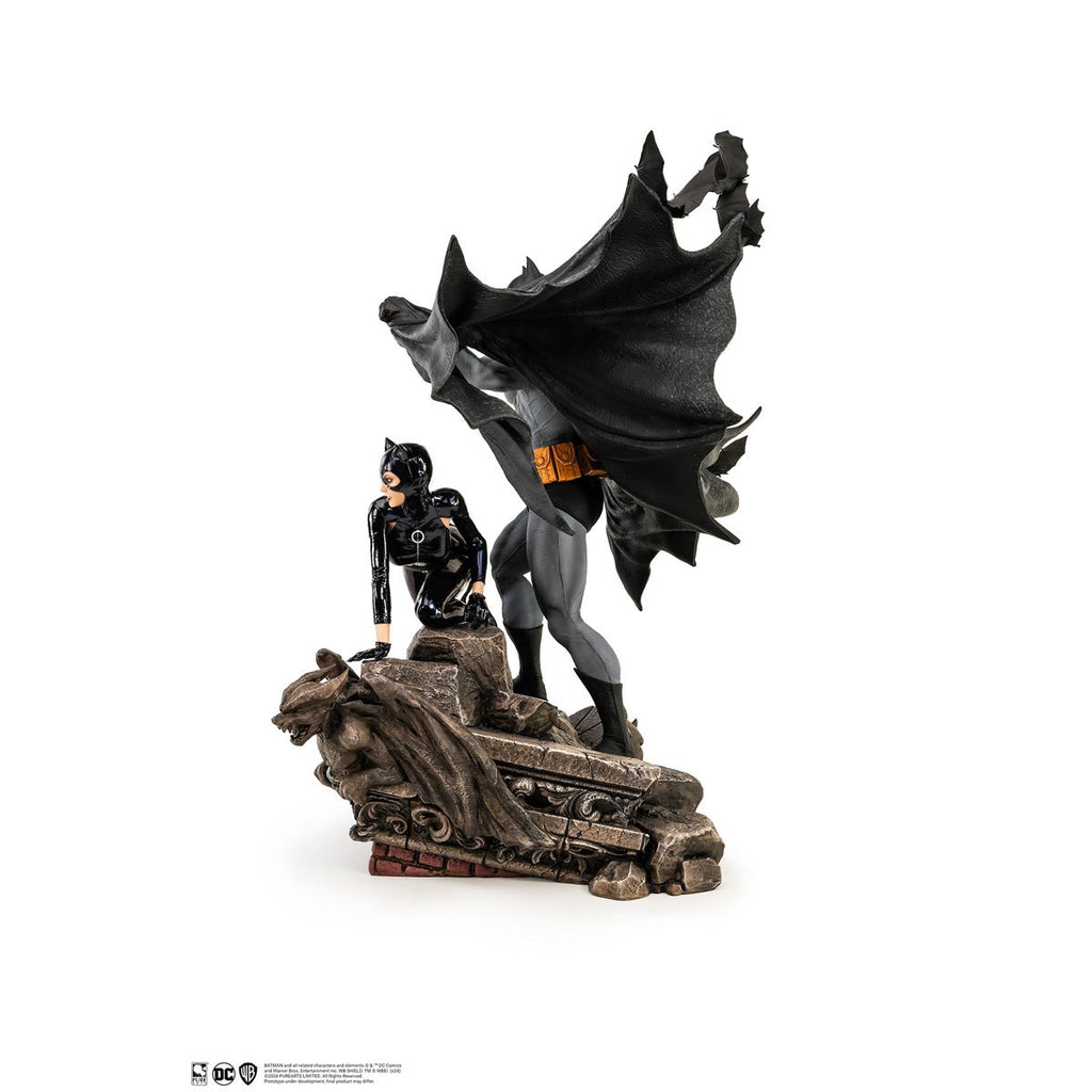 Batman and Catwoman Reunion 1:4 Scale Statue