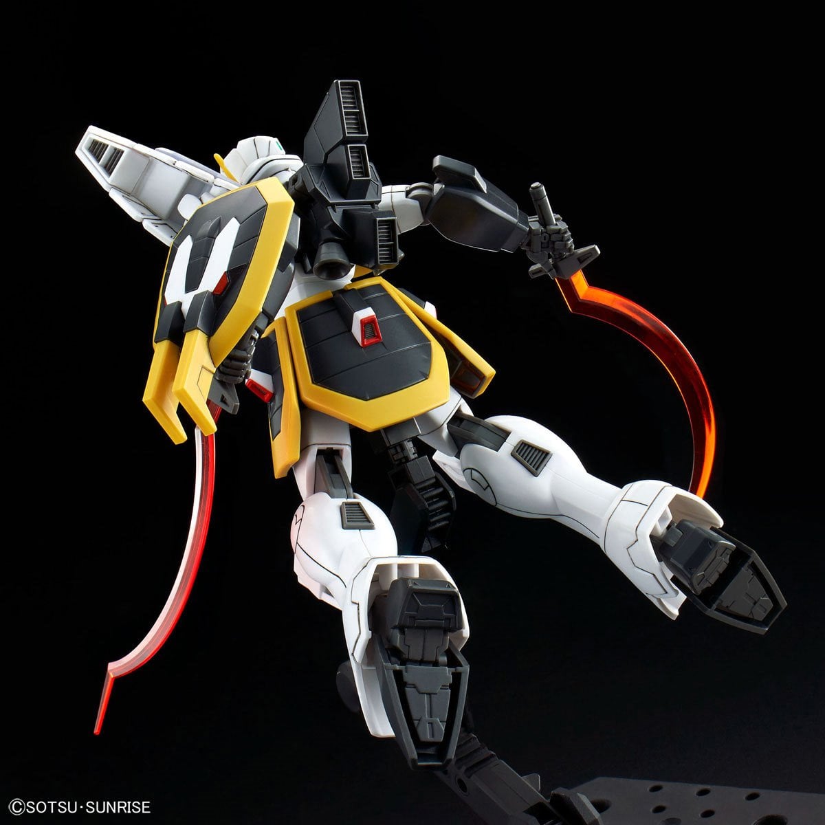 Mobile Suit Gundam Wing Sandrock Custom High Grade 1:144 Scale Model Kit