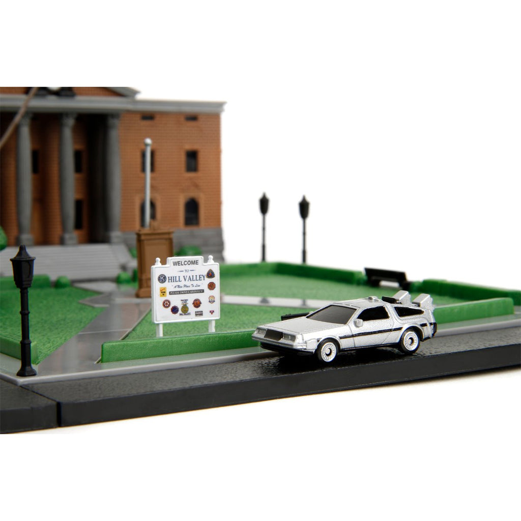 Back to the Future Hill Valley Courthouse Nano Hollywood Rides Nano Scene Diorama with Vehicles