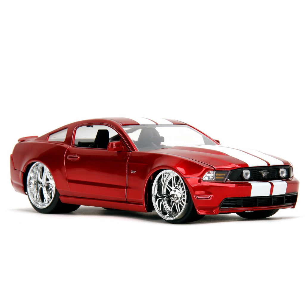 Bigtime Muscle 2010 Red Ford Mustang GT 1:24 Scale Die-Cast Metal Vehicle
