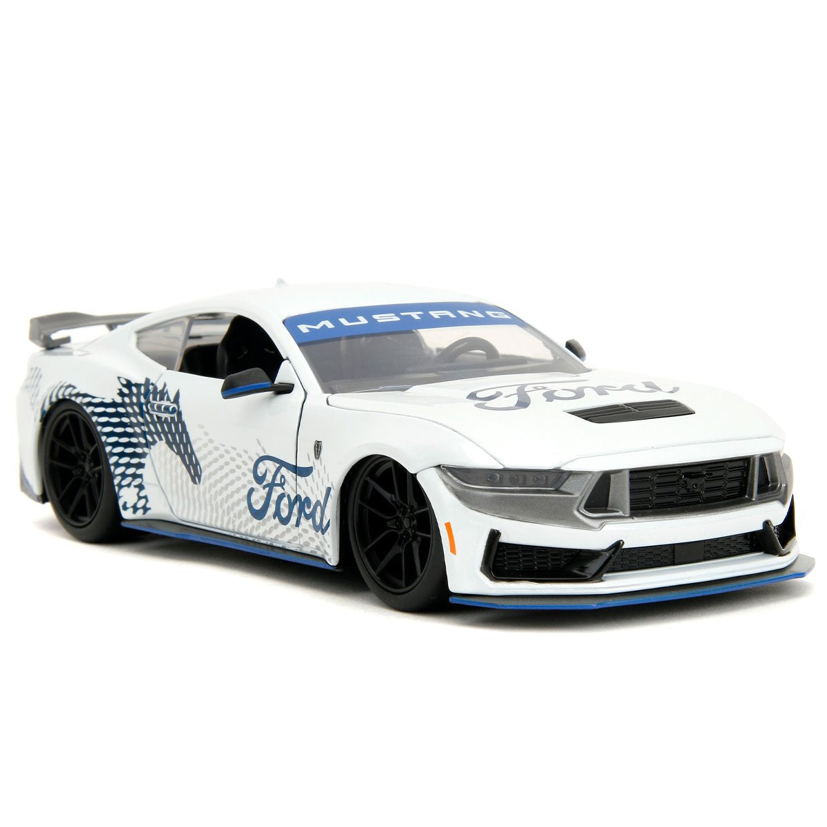 Bigtime Muscle 2024 Ford Mustang Dark Horse Glossy White 1:24 Scale Die-Cast Metal Vehicle