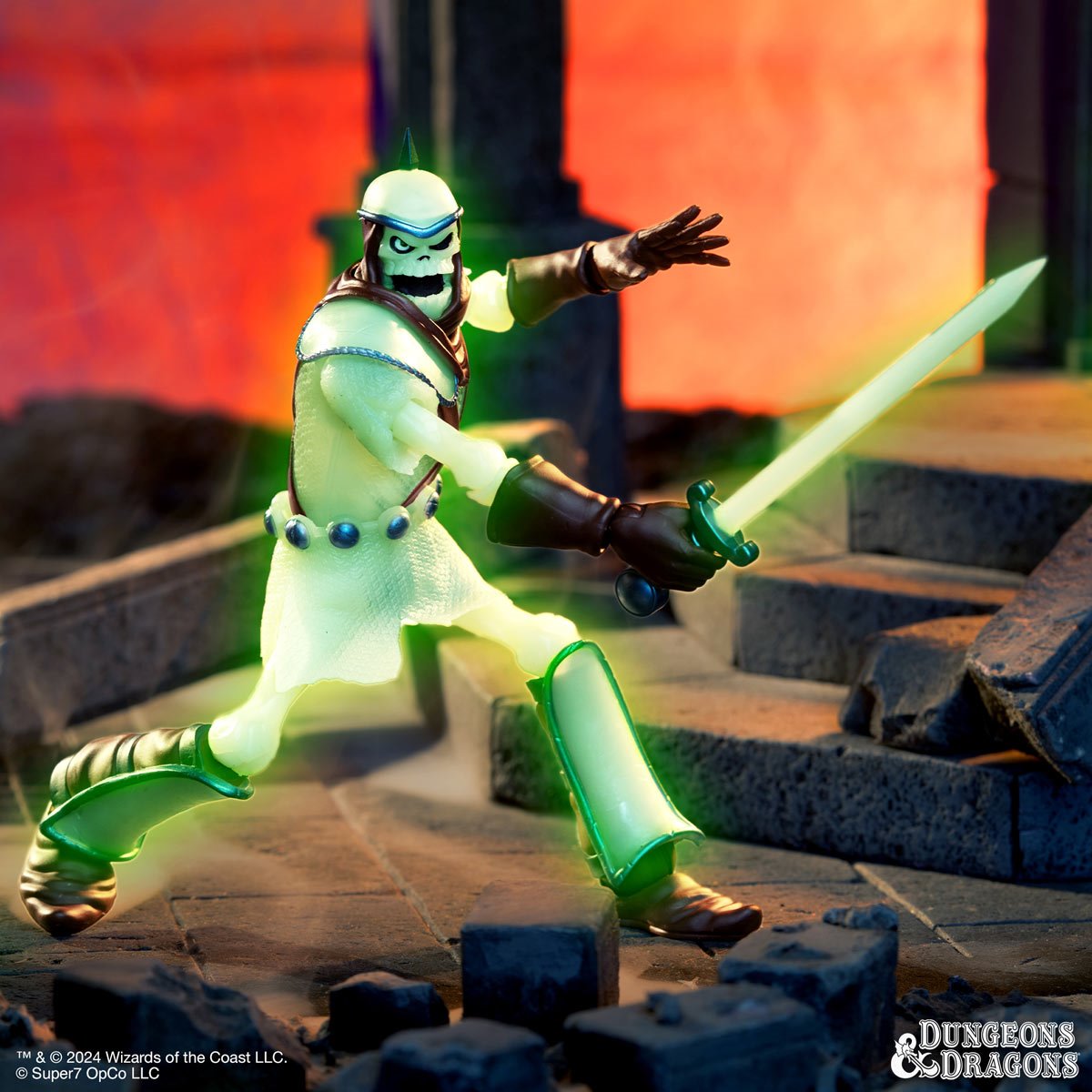Dungeons and Dragons Ultimates Dekkion Skeleton Warrior (Glow-in-the-Dark) 7-Inch Action Figure