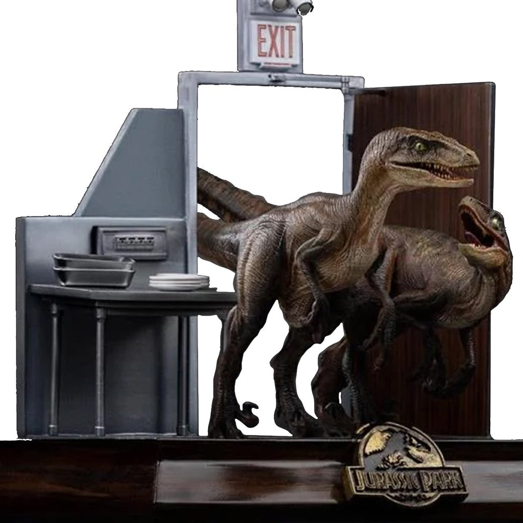 Jurassic Park Raptors at the Kitchen's Door 1:10 Art Scale Limited Edition Statue