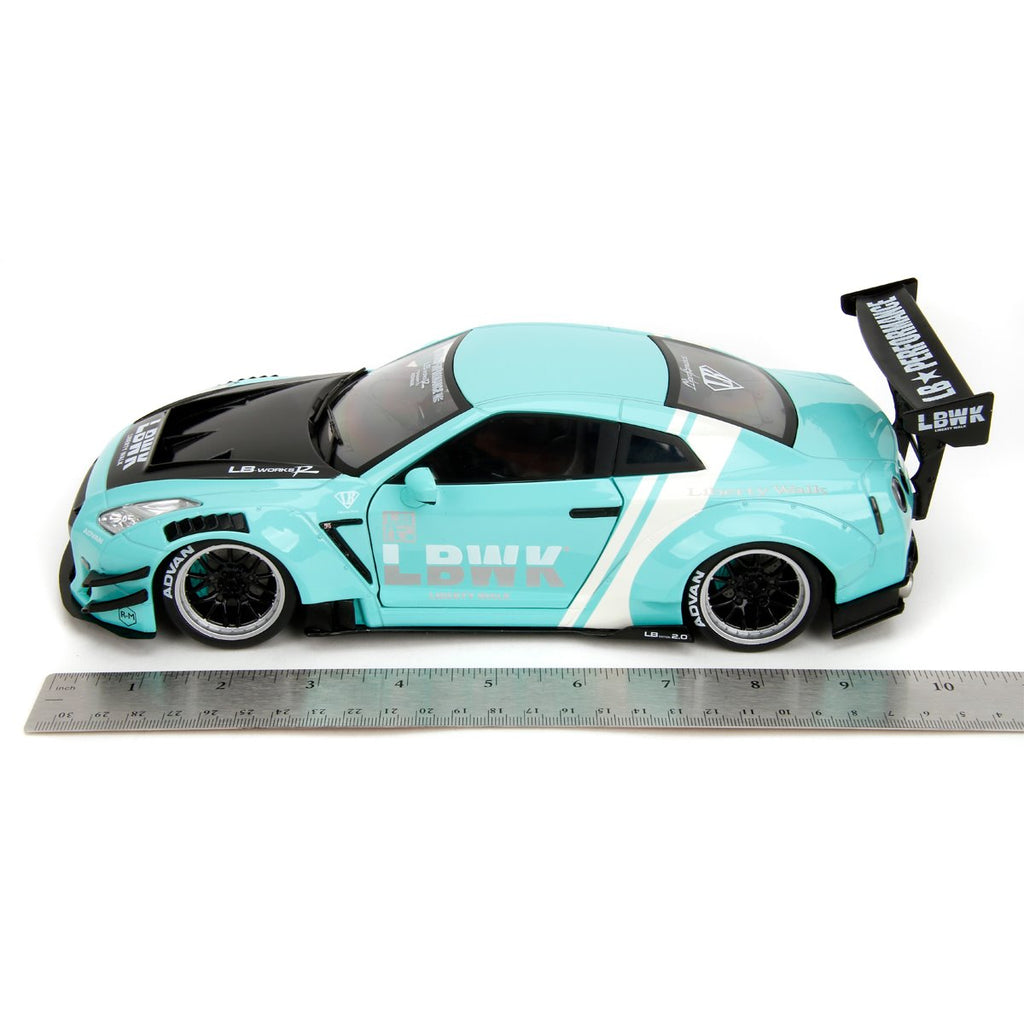 Pink Slips Wave 3 Nissan GT-R R35 LBWK Body Kit Type 2.0 1:18 Scale Die-Cast Metal Vehicle
