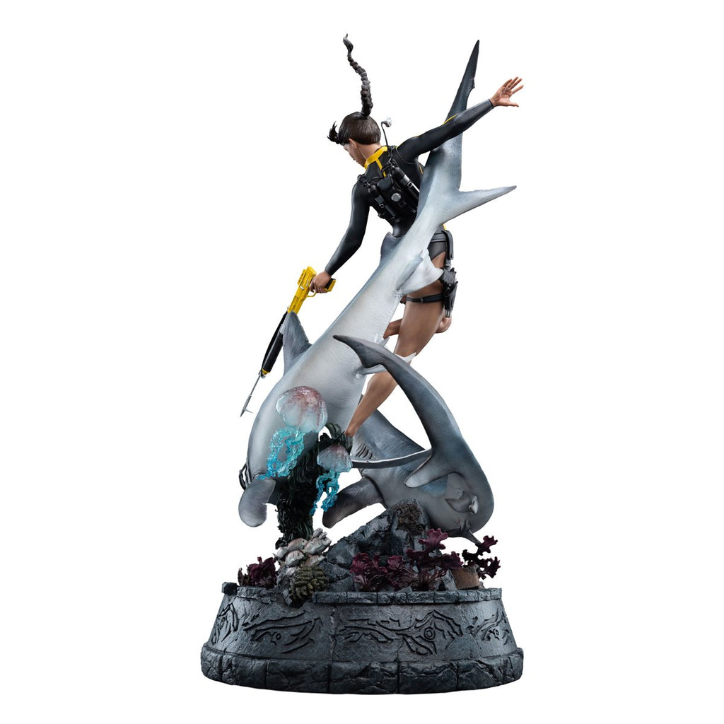 Tomb Raider Lara Croft Quest for Avalon Limited Edition 1:4 Scale Statue