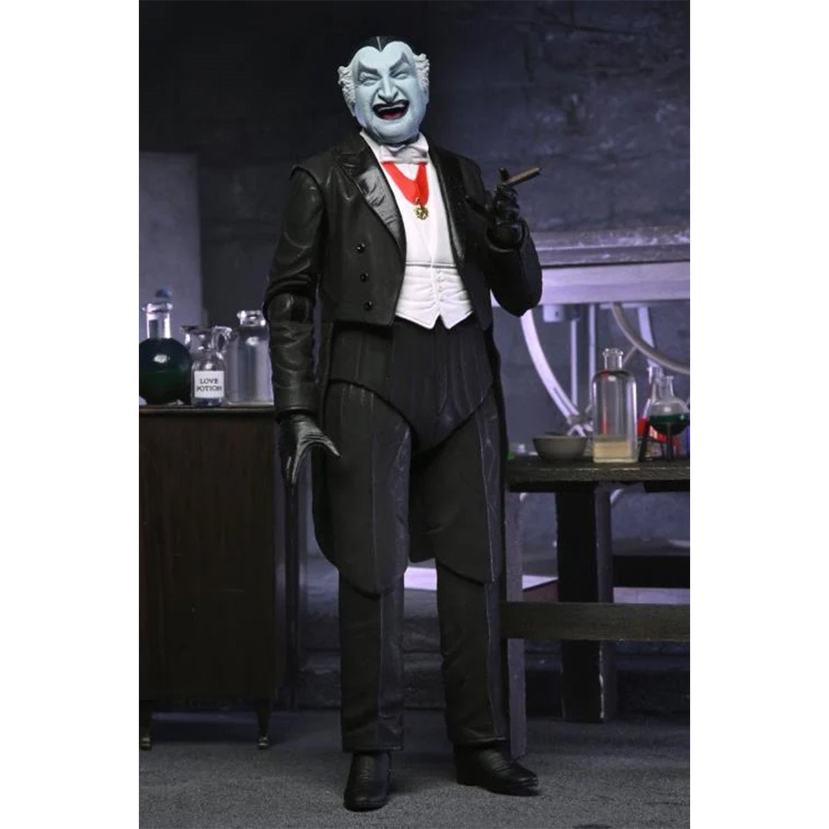 The Munsters (TV Series) Ultimate Grandpa Munster 7-Inch Scale Action Figure