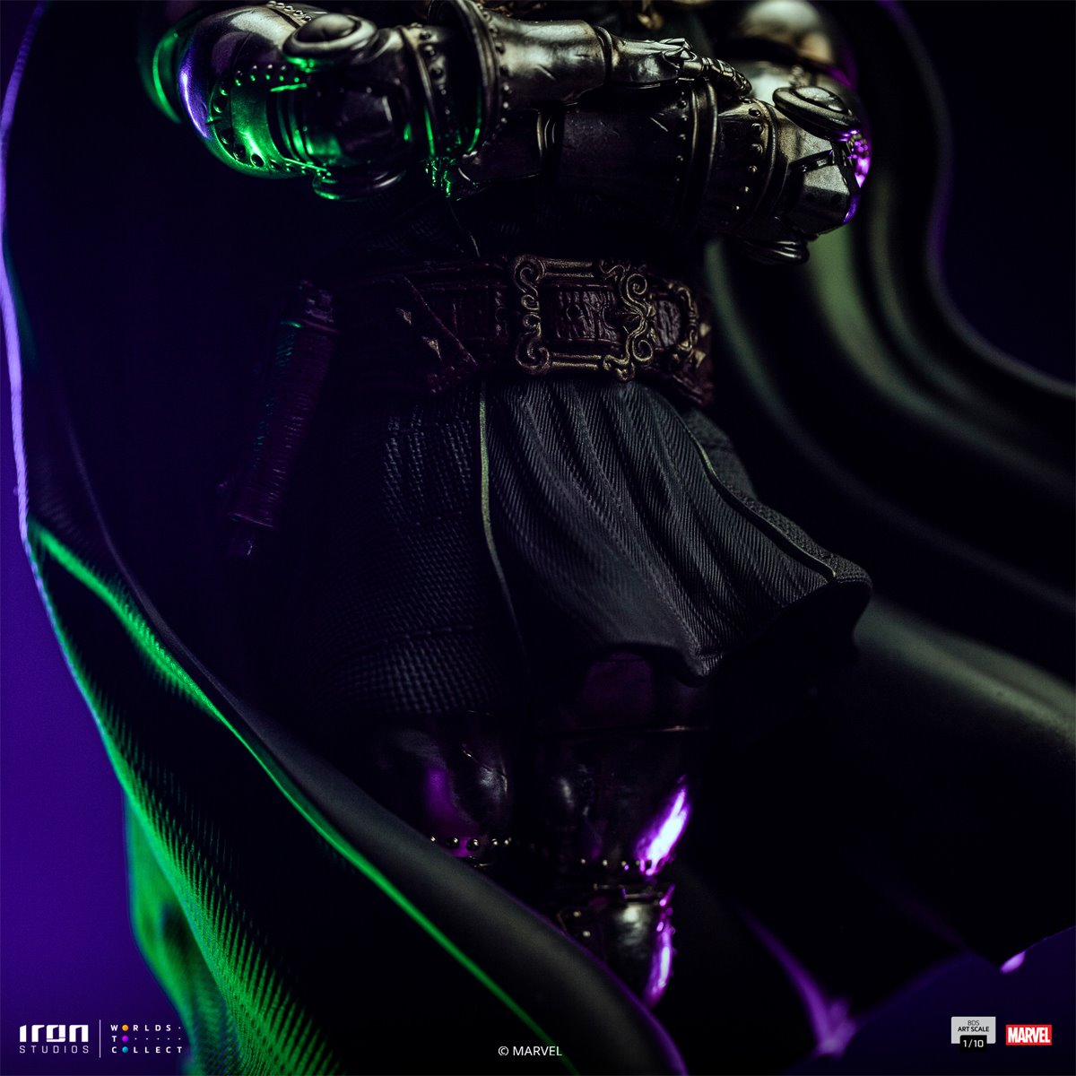 Doctor Doom Infinity Gauntlet Battle Diorama Series 1:10 Art Scale Limited Edition Statue