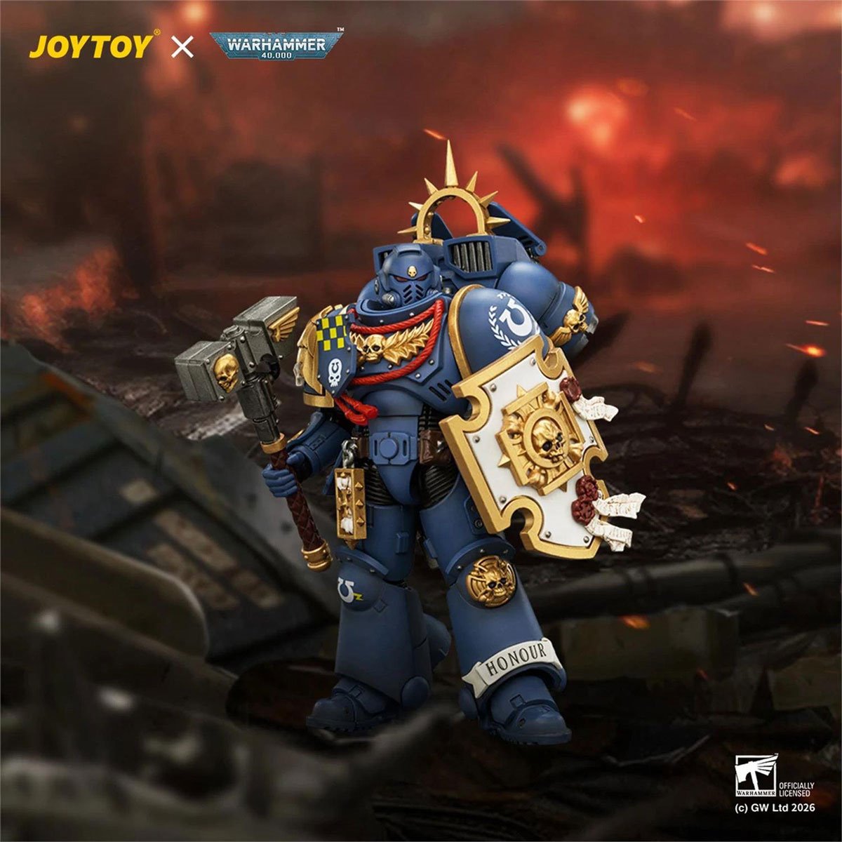 Joy Toy Warhammer 40,000 Ultramarines Captain with Jump Pack and Relic Shield 1:18 Scale Action Figure