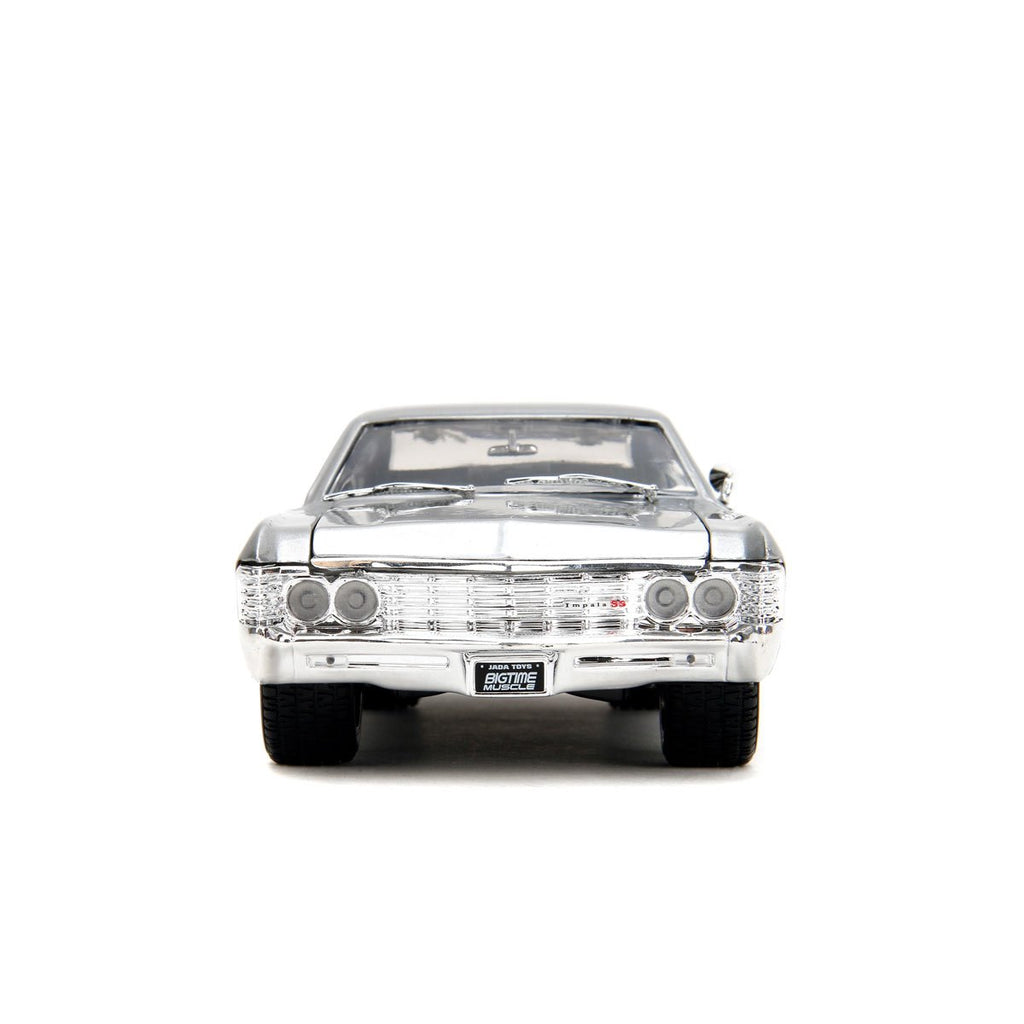 Bigtime Muscle 1967 Chevrolet Impala SS Candy Silver and Black 1:24 Scale Die-Cast Metal Vehicle