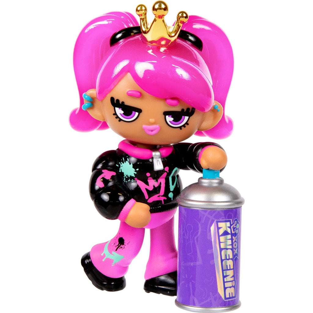 XOX Kweenie Fearless Mystery 4-Inch Figure Display Case of 11