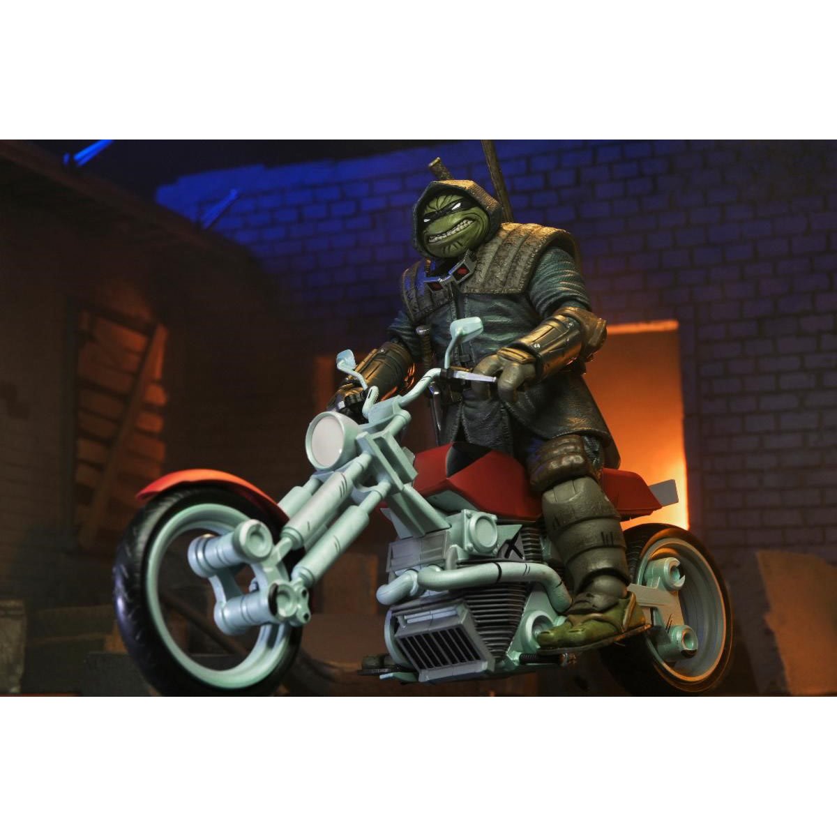 Teenage Mutant Ninja Turtles: The Last Ronin Casey Marie with Motorcycle 7-Inch Scale Action Figure