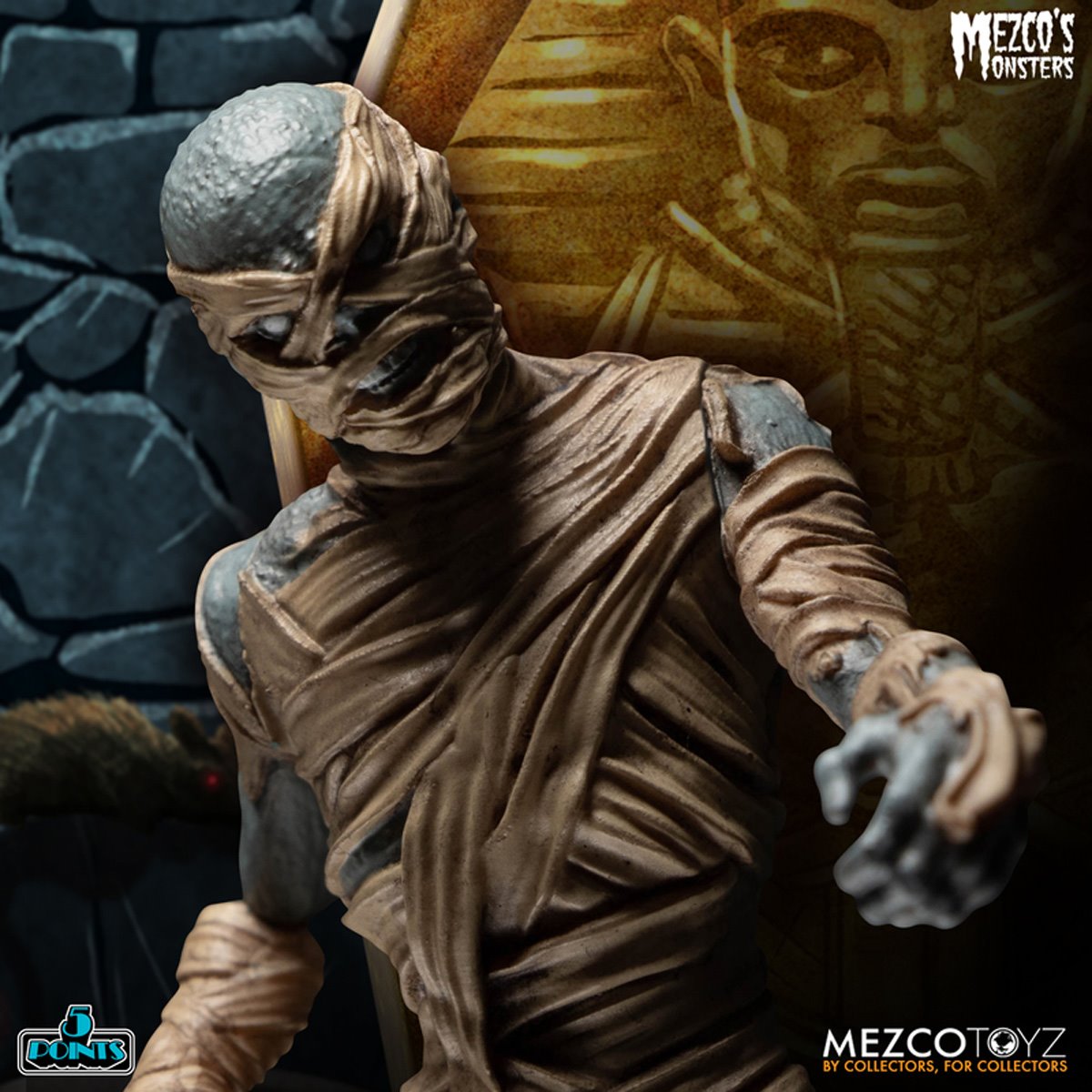 Mezco's Monsters Tower of Fear 5 Points Action Figures Deluxe Playset