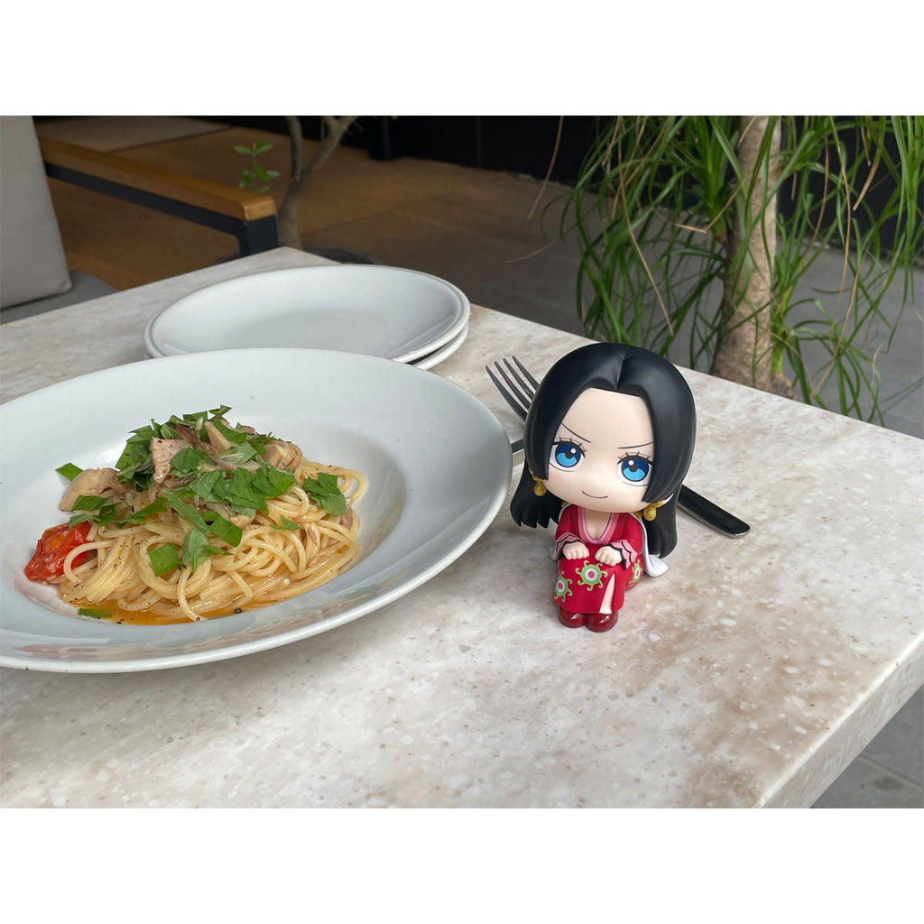 One Piece Boa Hancock Look Up Series Statue