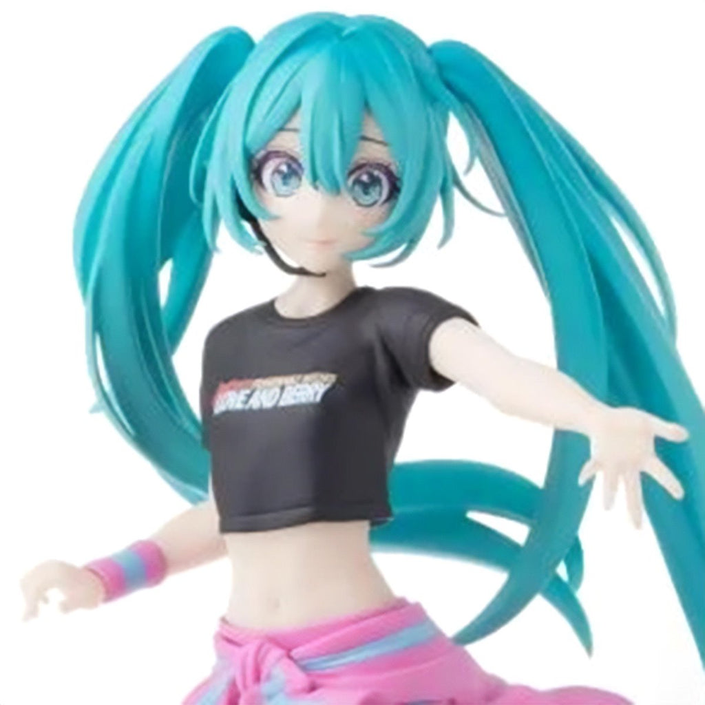 Vocaloid Hatsune Miku Berry Costume Version Desktop x Decorate Collections Statue