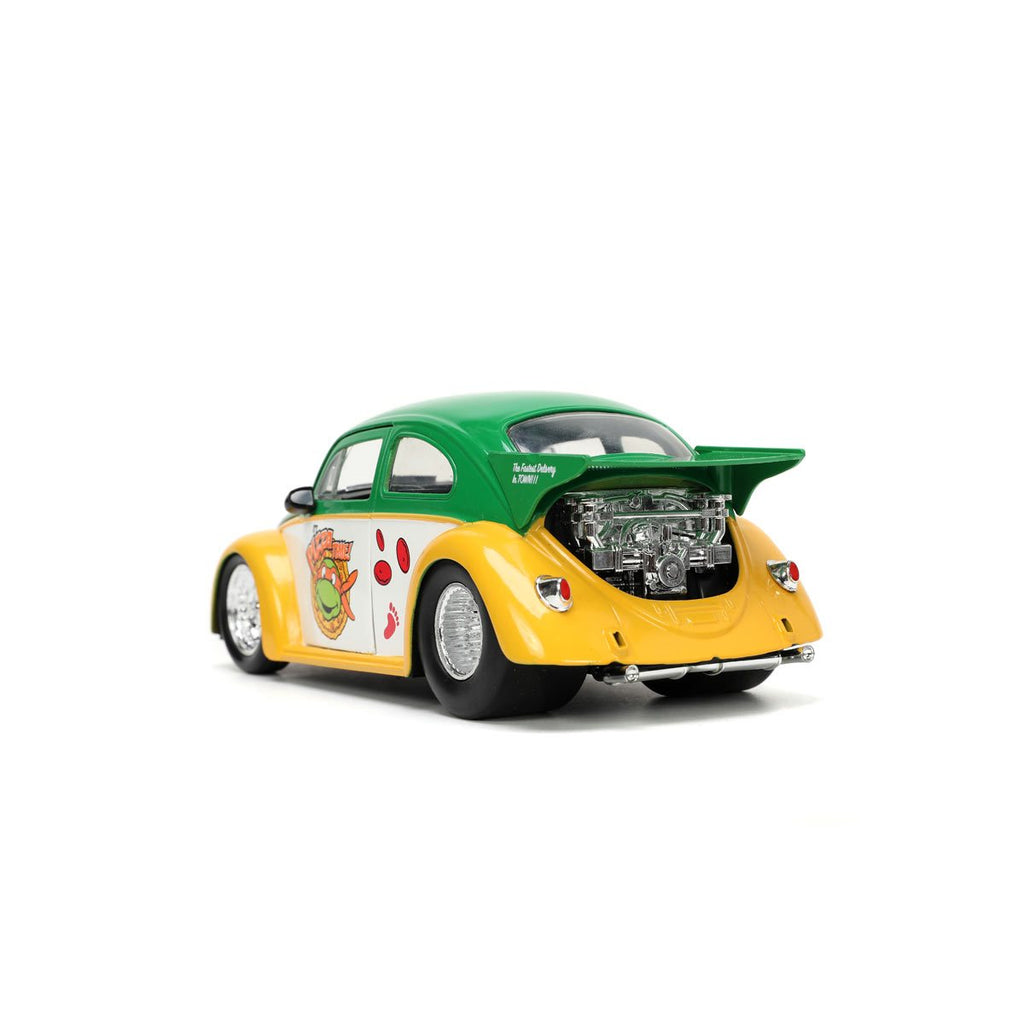 Teenage Mutant Ninja Turtles Volkswagen Beetle 1:24 Scale Die-Cast Metal Vehicle with Michelangelo Figure