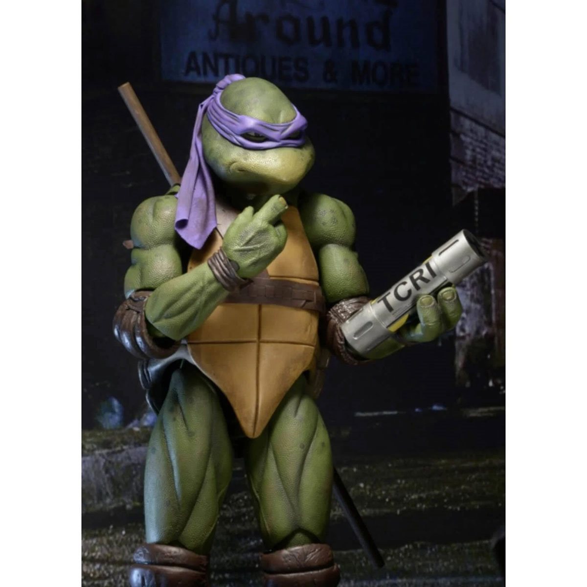 Teenage Mutant Ninja Turtles Movie 1990 Donatello 1:4 Scale Action Figure
