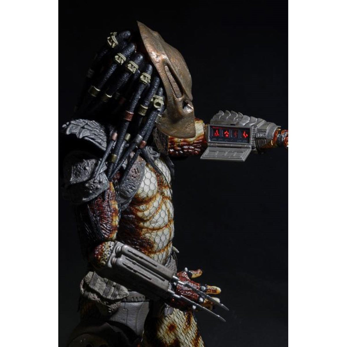 Predator City Hunter Light-Up 1:4 Scale Action Figure