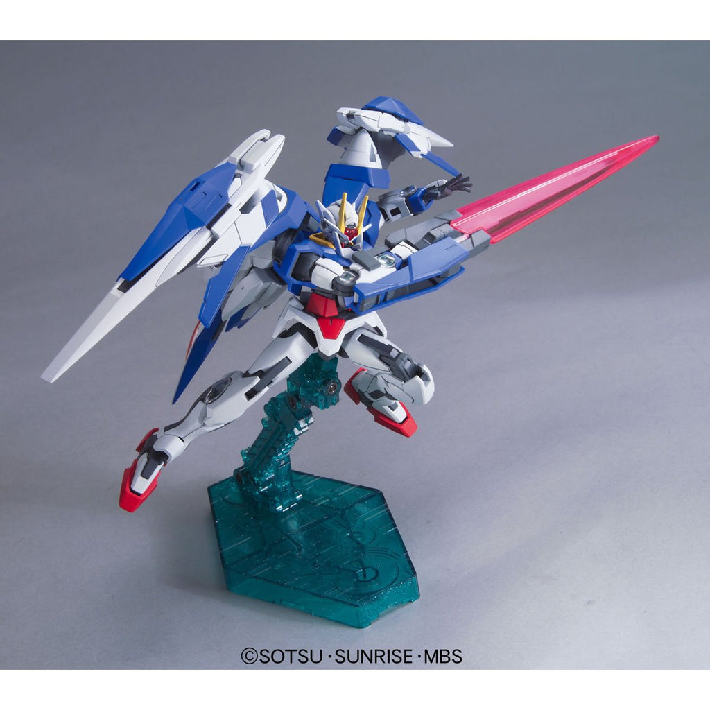 Mobile Suit Gundam 00 00 Raiser + GN Sword lll High Grade 1:144 Scale Model Kit
