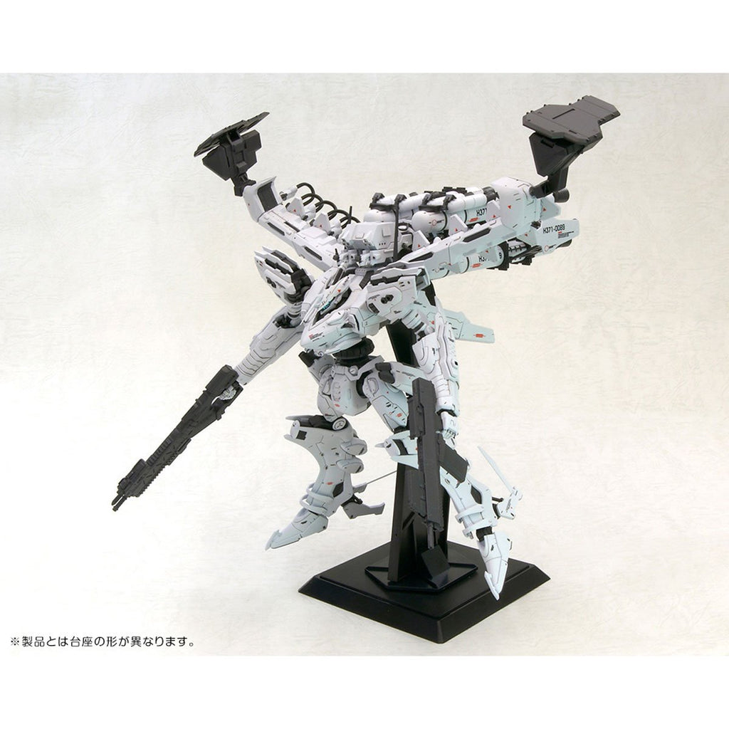 Armored Core Lineark White Glint & V.O.B. Variable Infinity 1:72 Scale Model Kit Set - ReRun