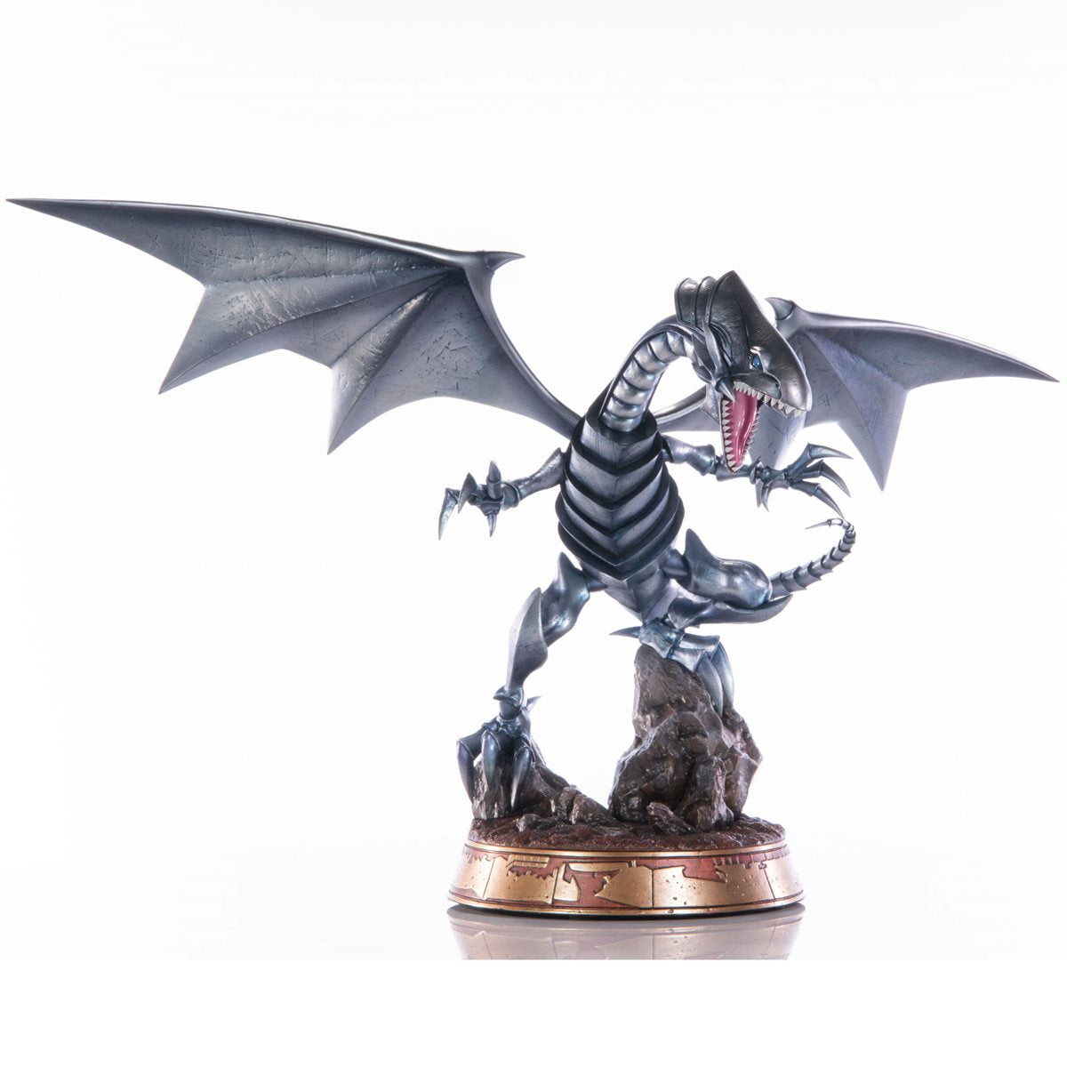 Yu-Gi-Oh! Blue-Eyes White Dragon 14-Inch Silver Statue