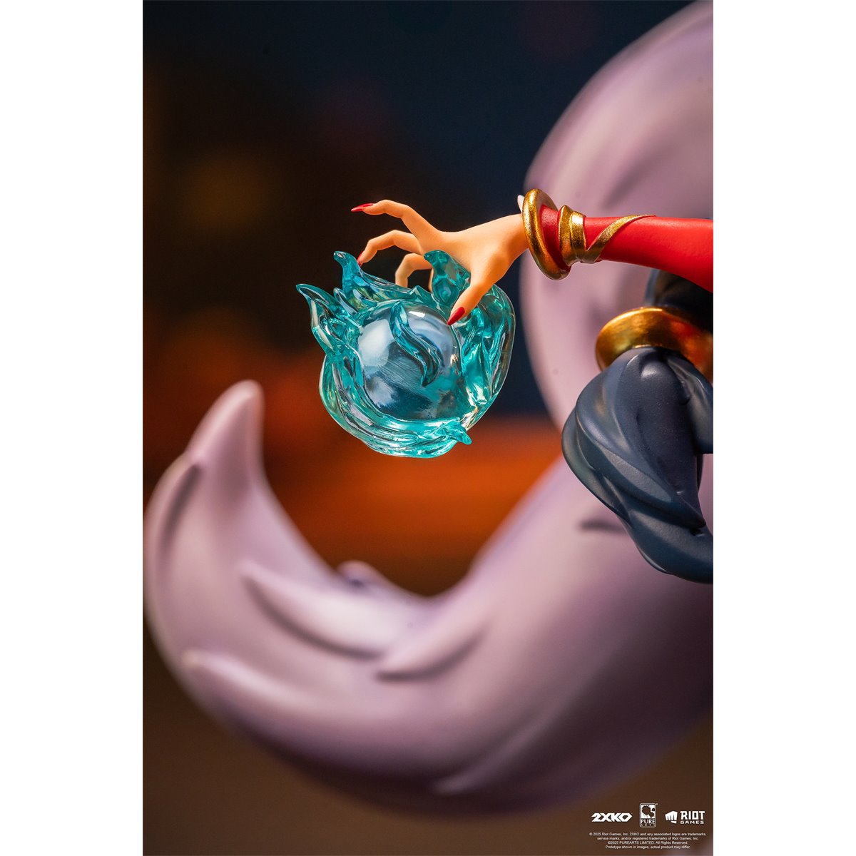 2XKO Ahri and Ekko 1:10 Scale Resin Statue