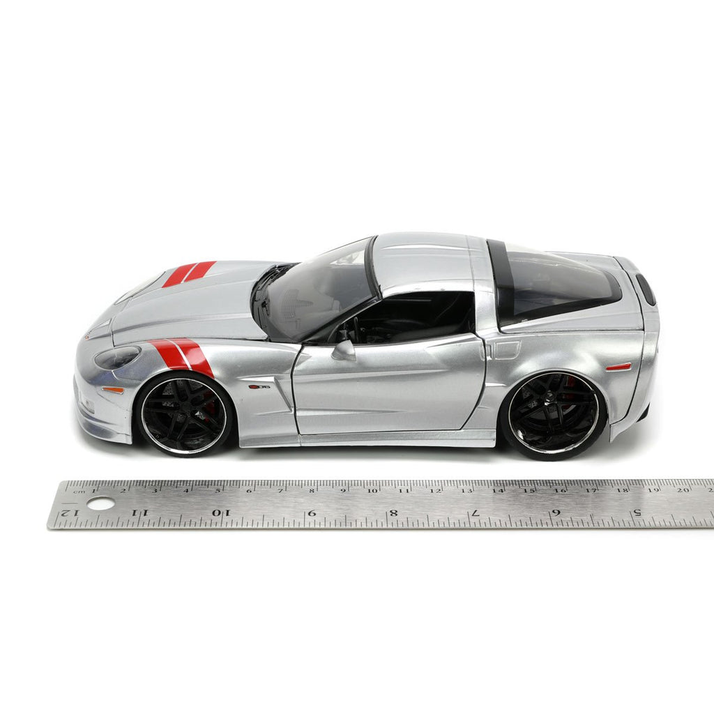 Bigtime Muscle 2006 Chevrolet Corvette Z06 Candy Silver 1:24 Scale Die-Cast Metal Vehicle