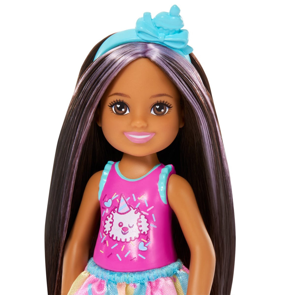 Barbie Club Chelsea Doll with Brown Hair
