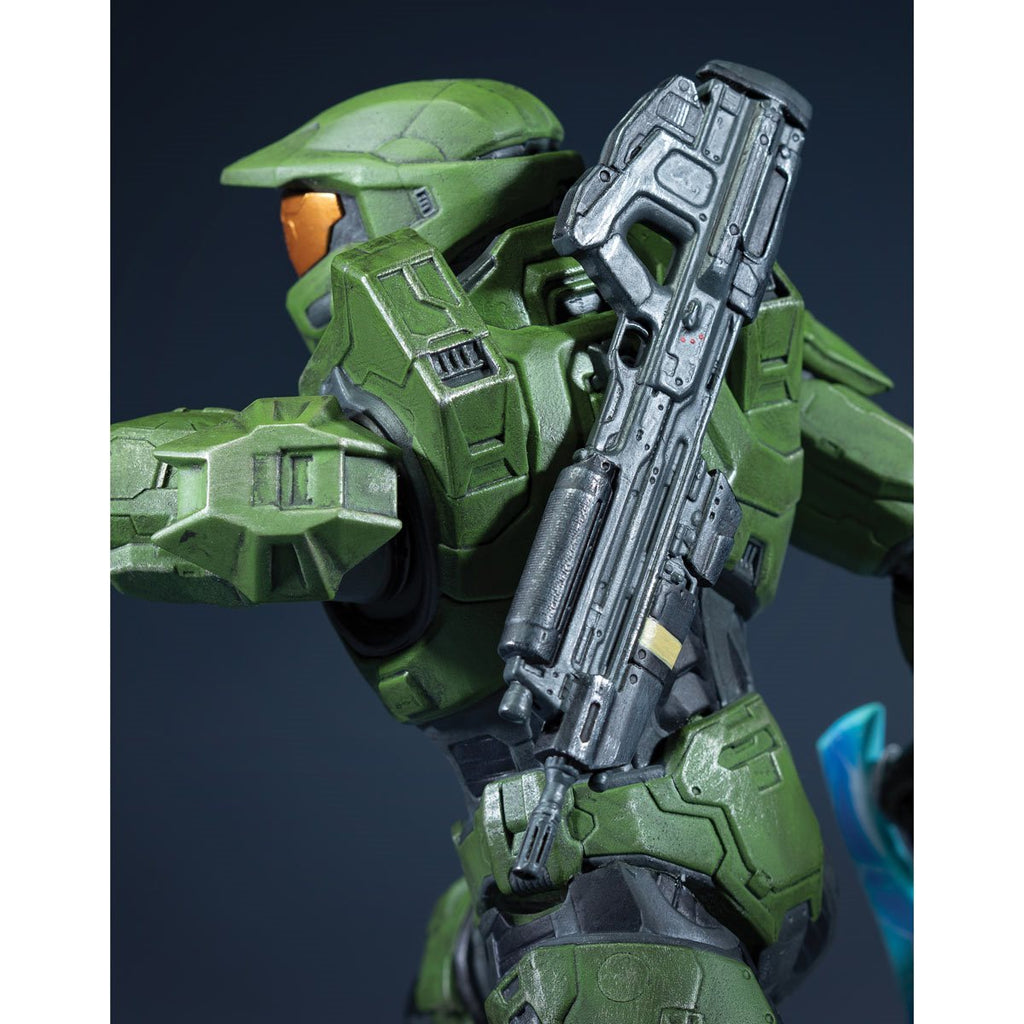 Halo Infinite: Master Chief With Grappleshot 10-Inch Statue
