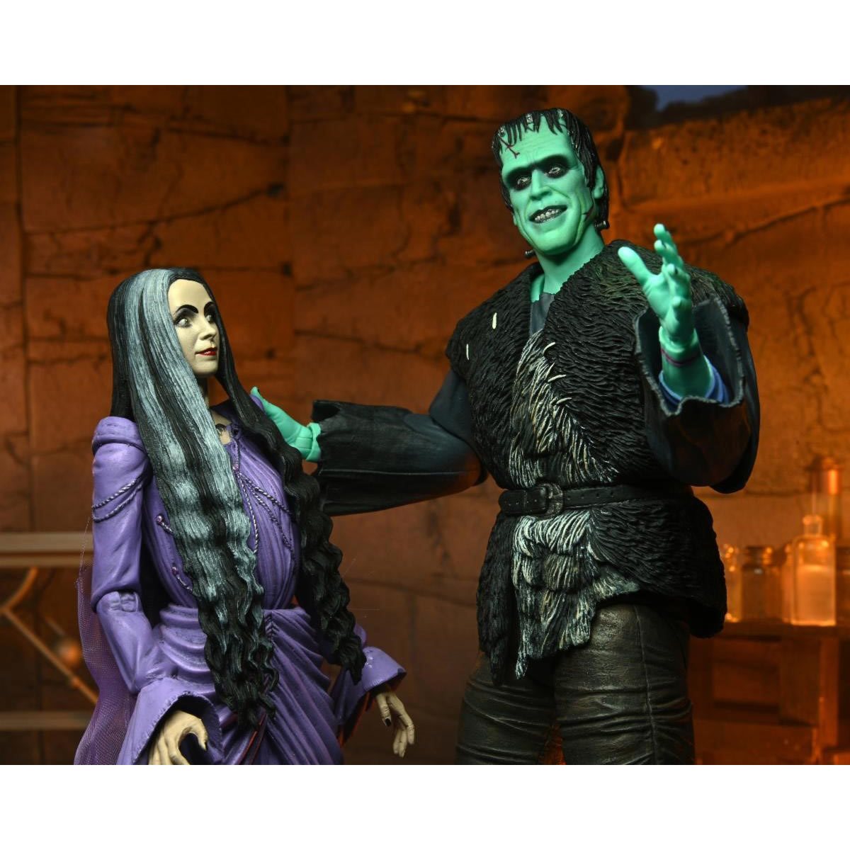 Rob Zombie's The Munsters Ultimate Lily Munster 7-Inch Scale Action Figure