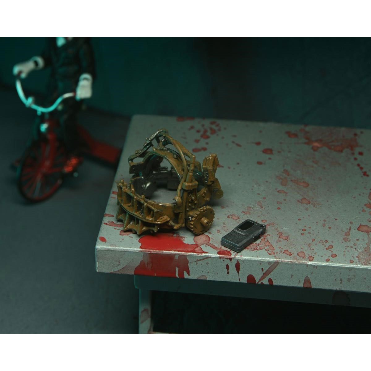 Saw Ultimate Jigsaw Killer Red Robe Version 7-Inch Scale Action Figure