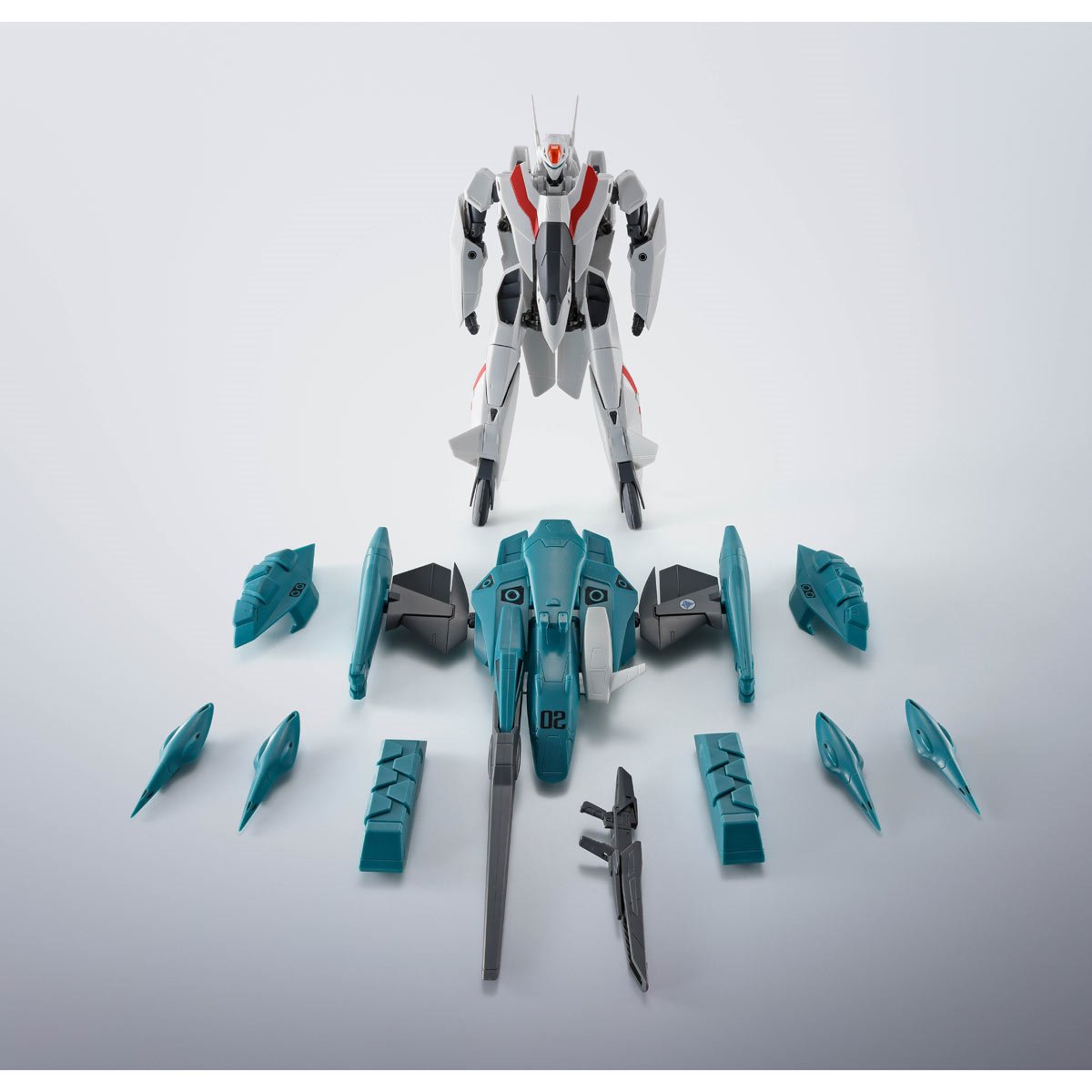 Super Dimension Fortress Macross II: Lovers Again VF-2SS Valkyrie II and SAP Silvie Gena Use Hi-Metal R Action Figure