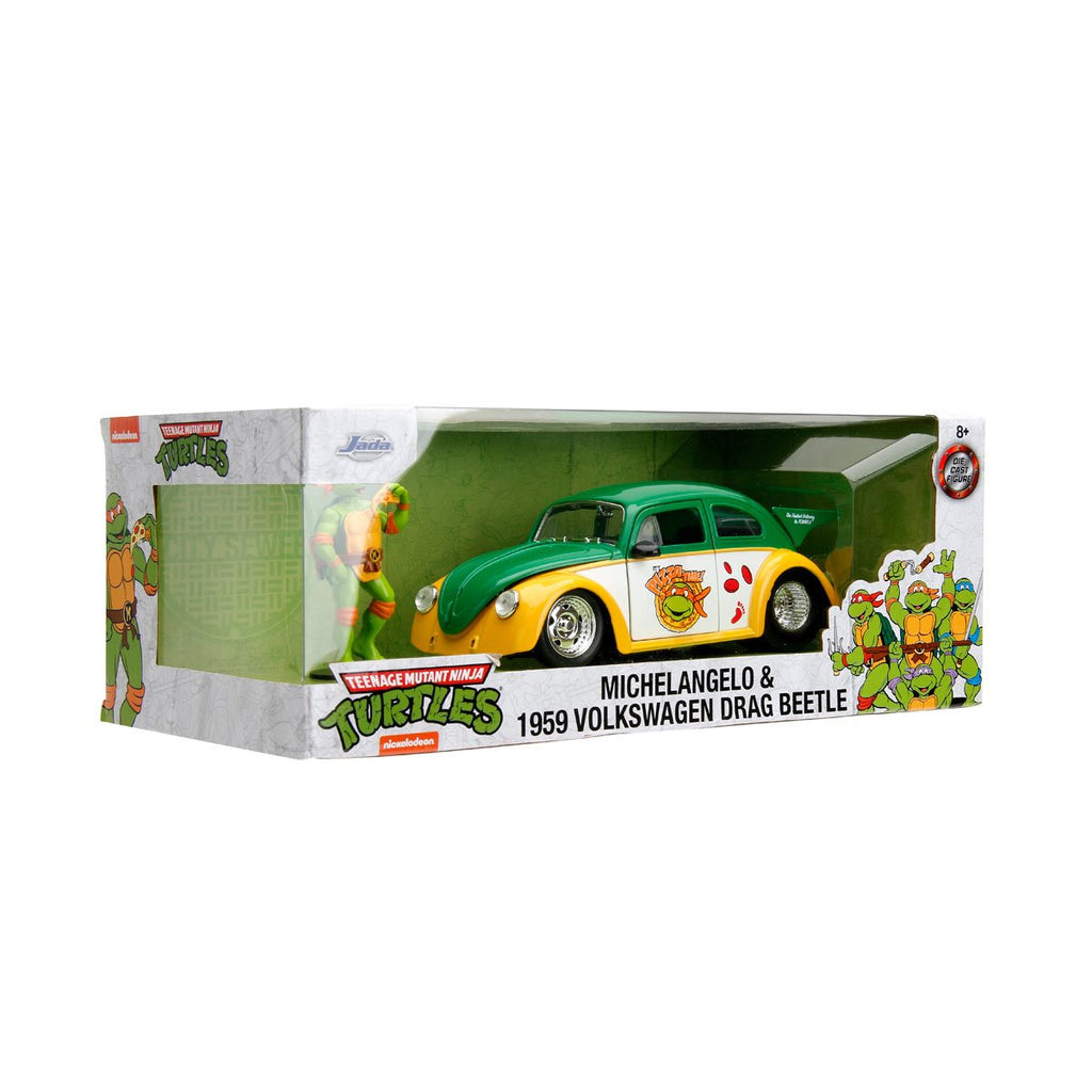 Teenage Mutant Ninja Turtles Volkswagen Beetle 1:24 Scale Die-Cast Metal Vehicle with Michelangelo Figure