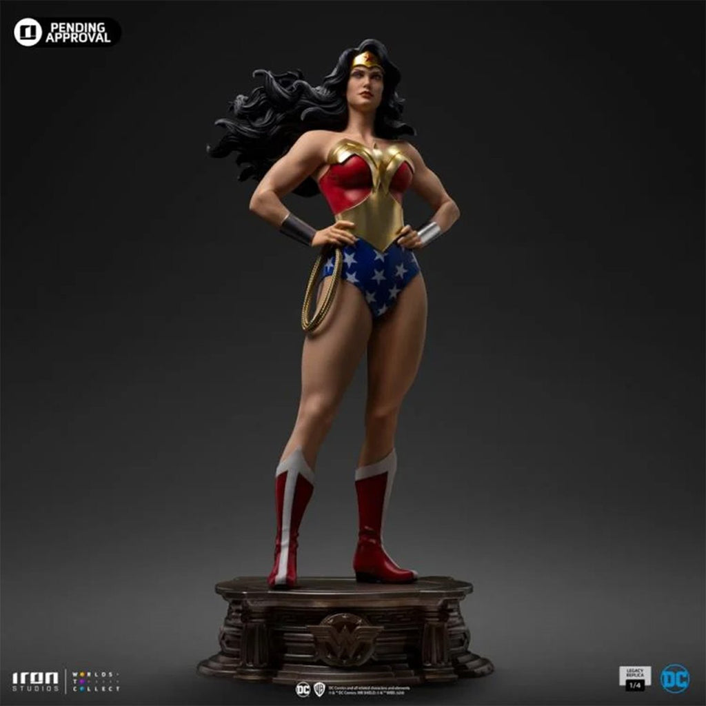 Wonder Woman DC Comics Trinity Legacy Replica 1:4 Scale Limited Edition Statue
