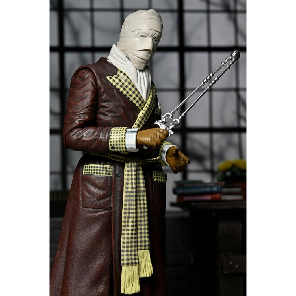 Universal Monsters Ultimate Invisible Man Figure Kemp House Color Version 7-Inch Scale Action Figure
