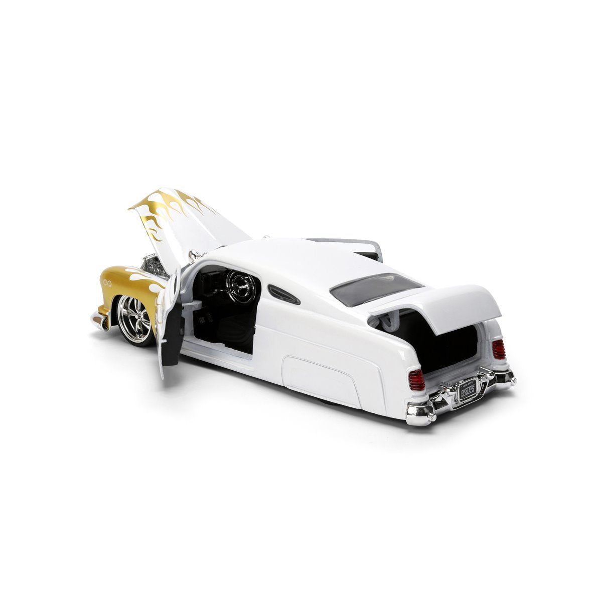 Bigtime Muscle 1951 White Mercury 1:24 Scale Die-Cast Metal Vehicle