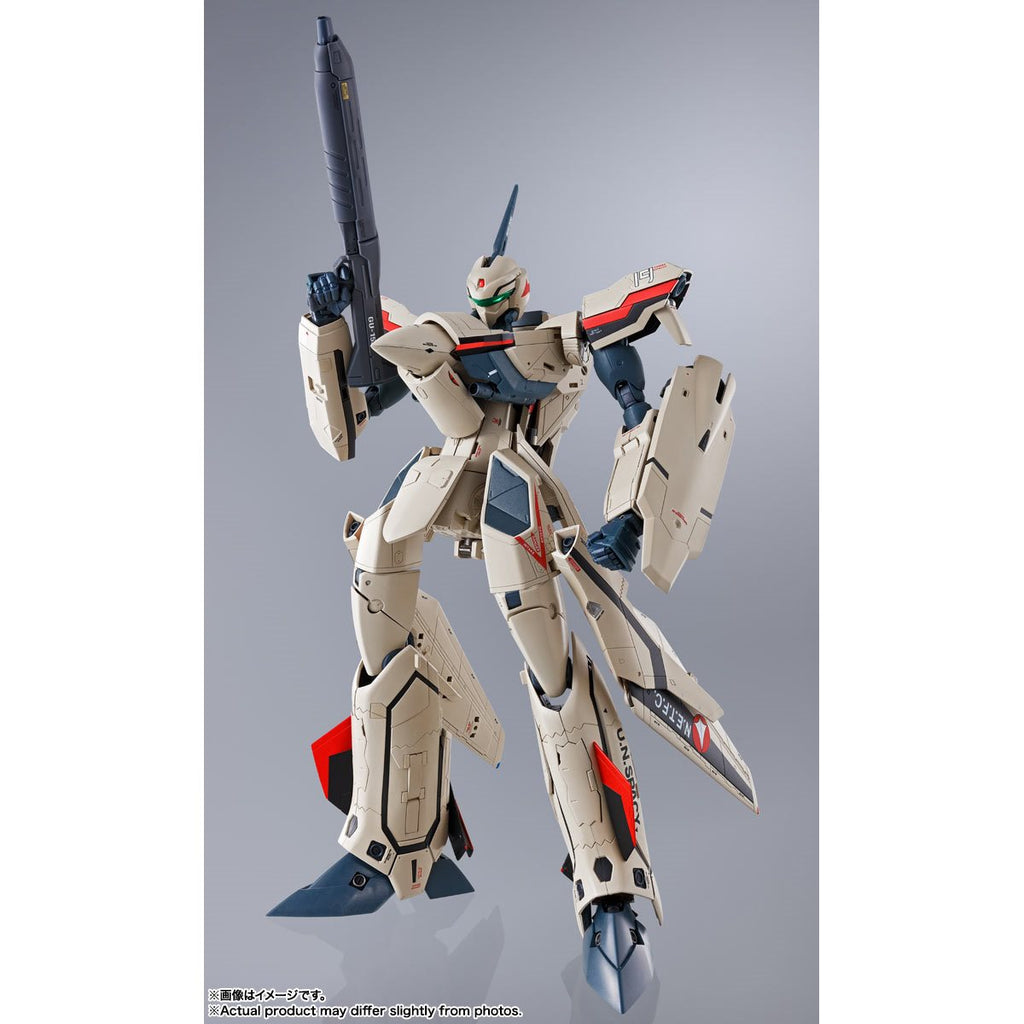 Macross Plus YF-19 Excalibur Isamu Alva Dyson Use DX Chogokin Action Figure