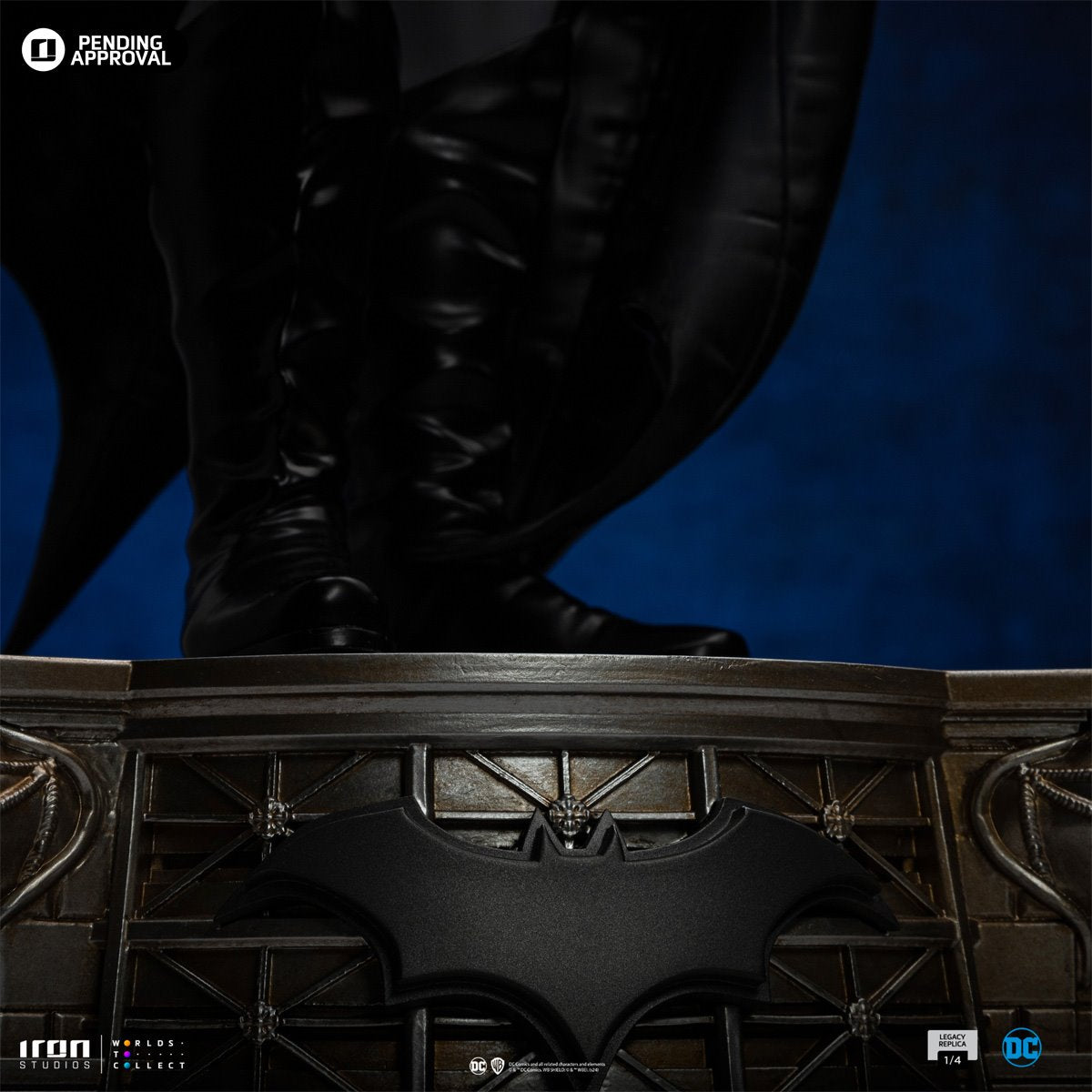 Batman DC Comics Trinity Legacy Replica 1:4 Scale Limited Edition Statue