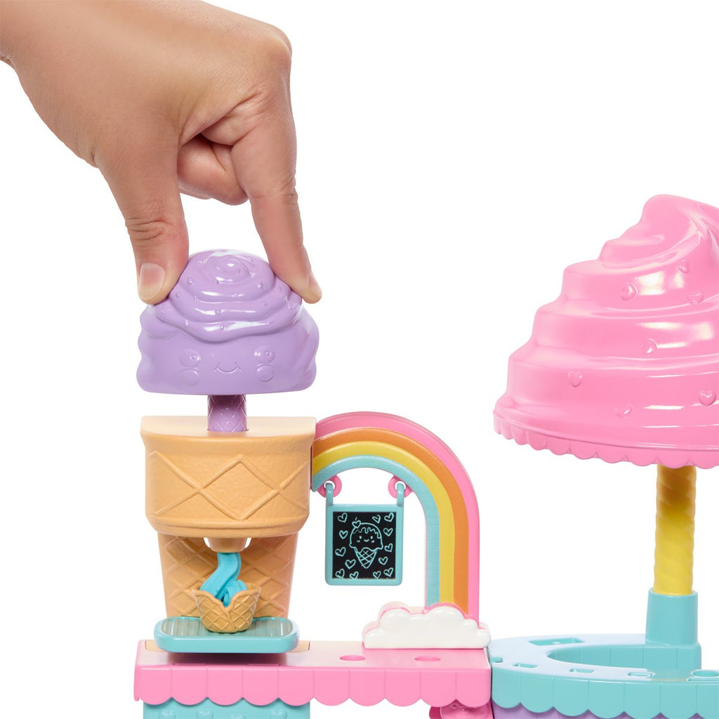 Barbie Club Chelsea Ice Cream Shop Doll and Accessories